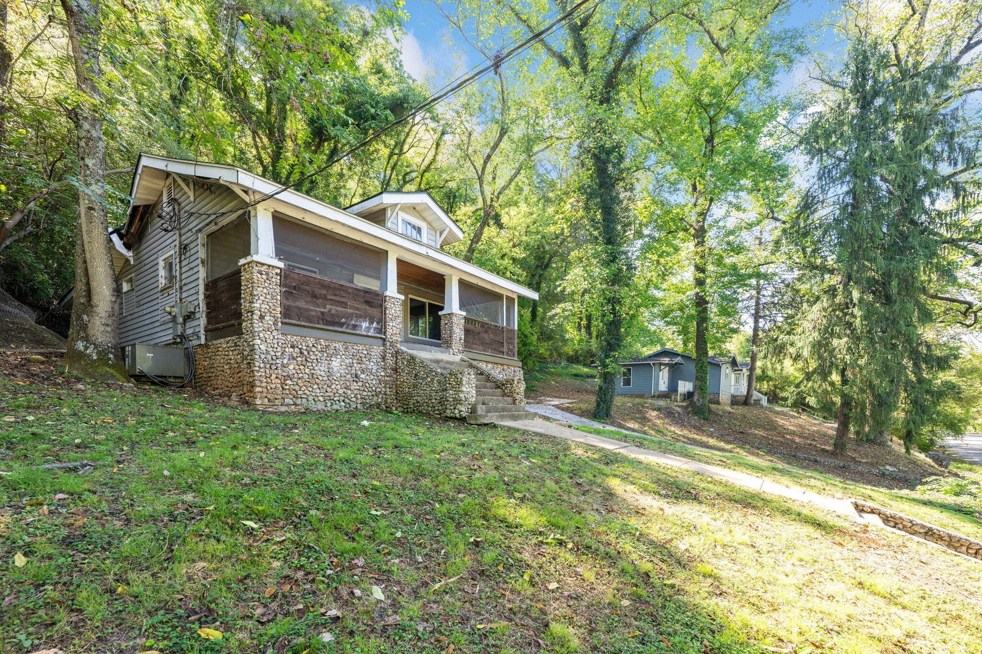 2320 Harrison Pike, Chattanooga, TN 37406 2320 Harrison Pike, Chattanooga, TN 37406