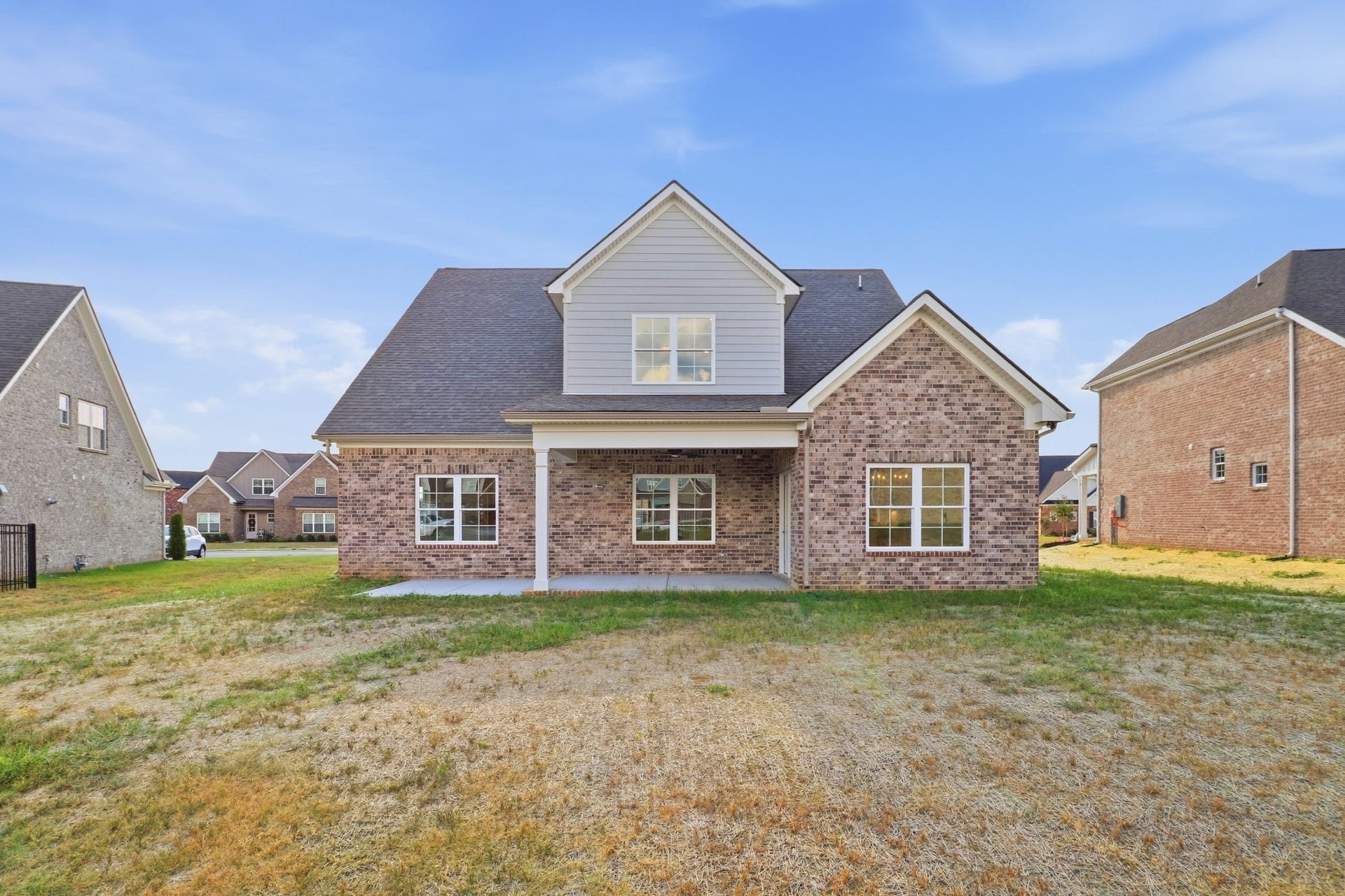 5605 Sinclair St, Murfreesboro, TN 37127 5605 Sinclair St, Murfreesboro, TN 37127