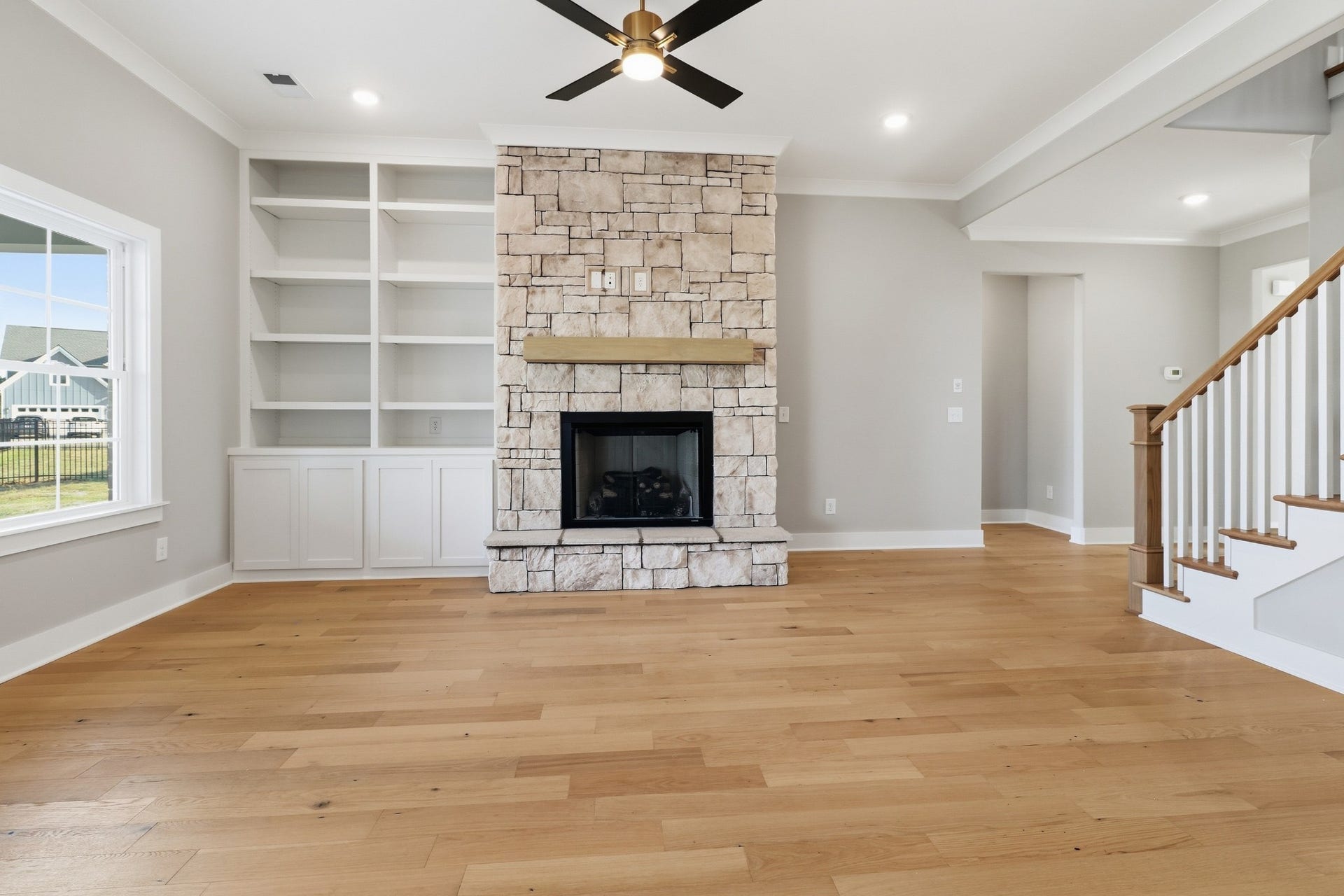 5605 Sinclair St, Murfreesboro, TN 37127 5605 Sinclair St, Murfreesboro, TN 37127