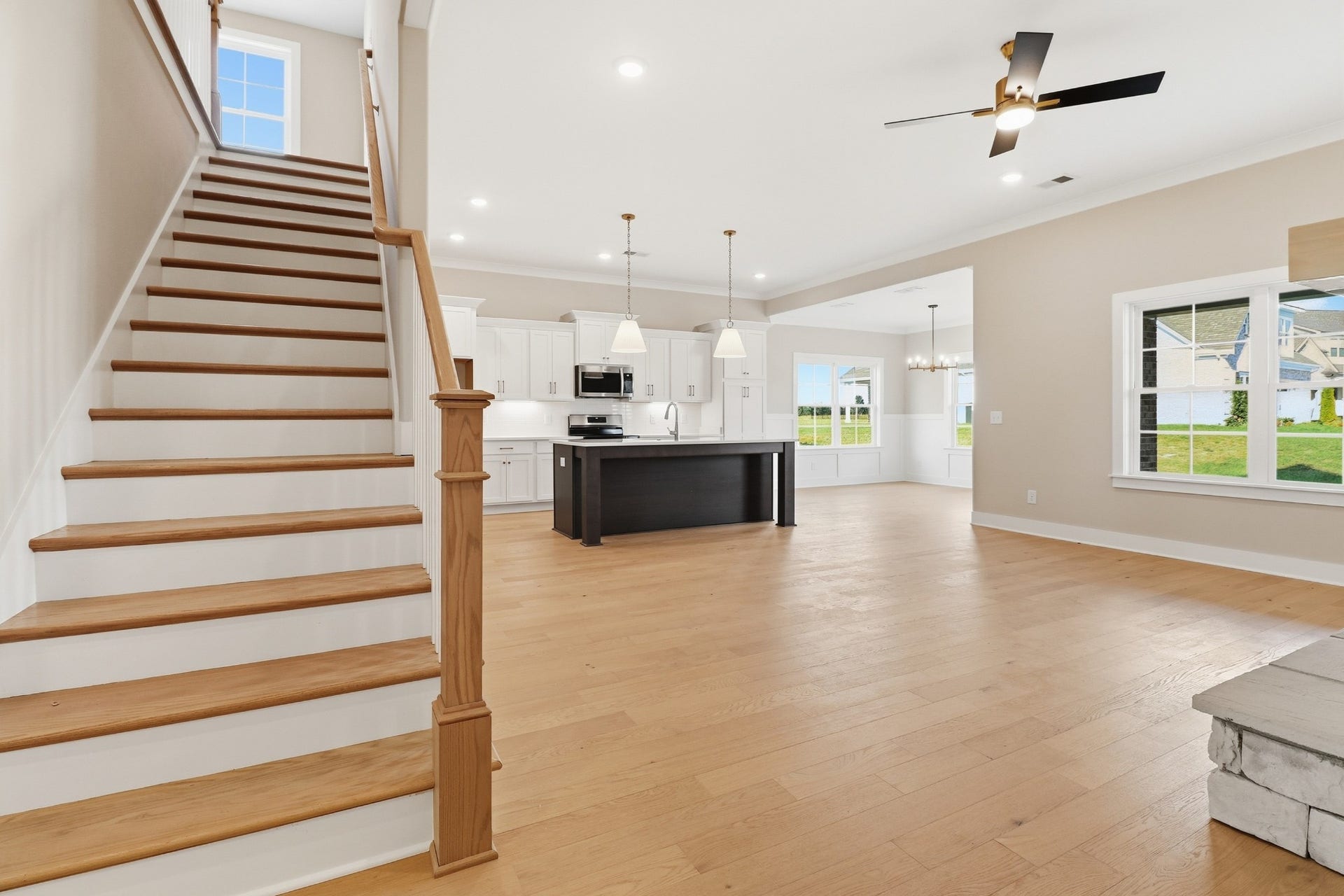 5605 Sinclair St, Murfreesboro, TN 37127 5605 Sinclair St, Murfreesboro, TN 37127