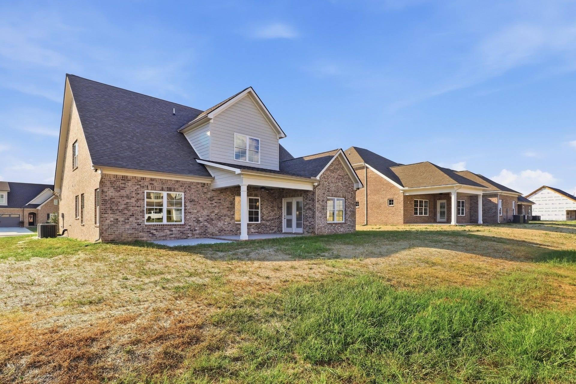 5605 Sinclair St, Murfreesboro, TN 37127 5605 Sinclair St, Murfreesboro, TN 37127