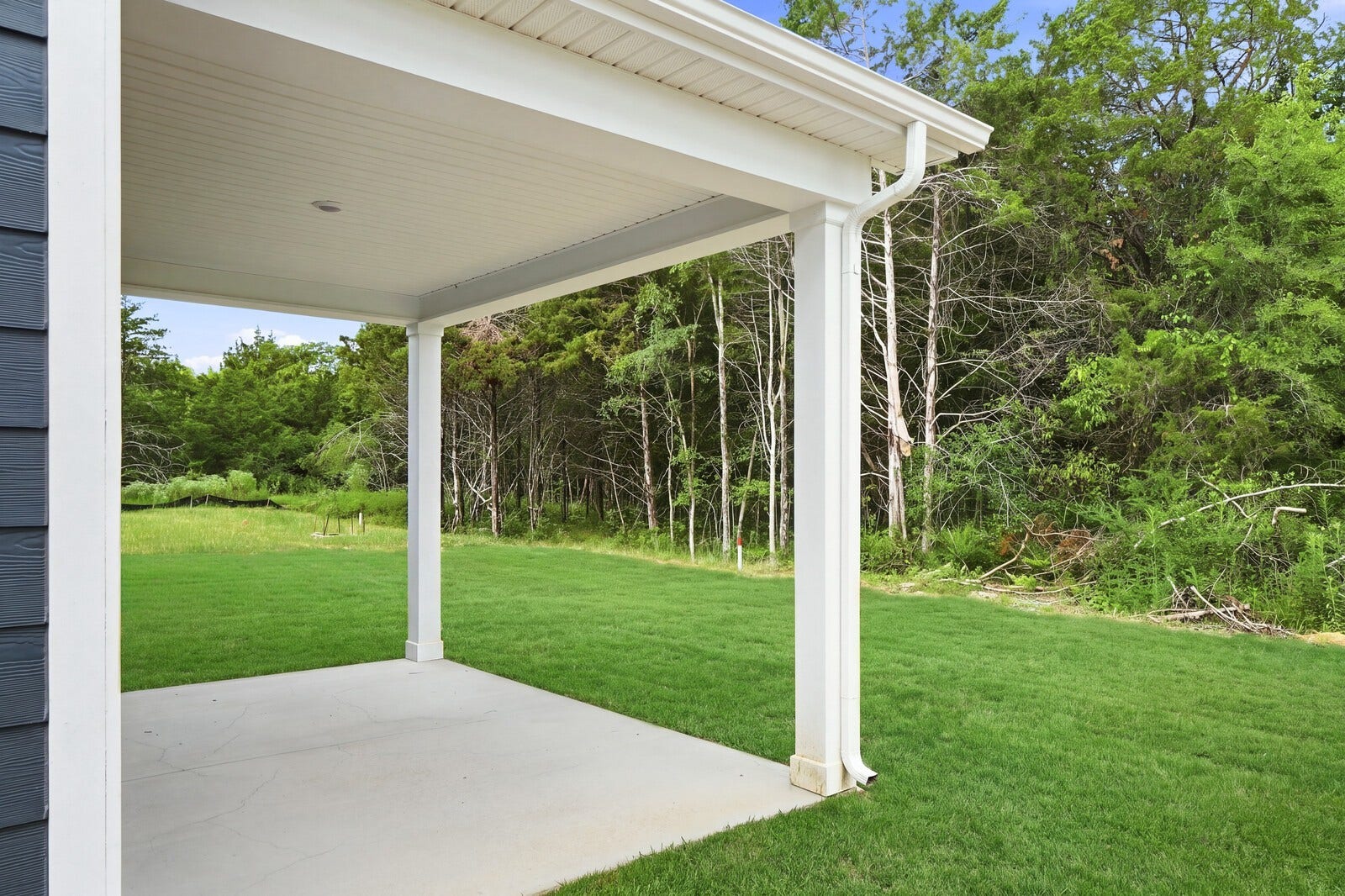 3028 Ledger Road, Smyrna, TN 37167 3028 Ledger Road, Smyrna, TN 37167