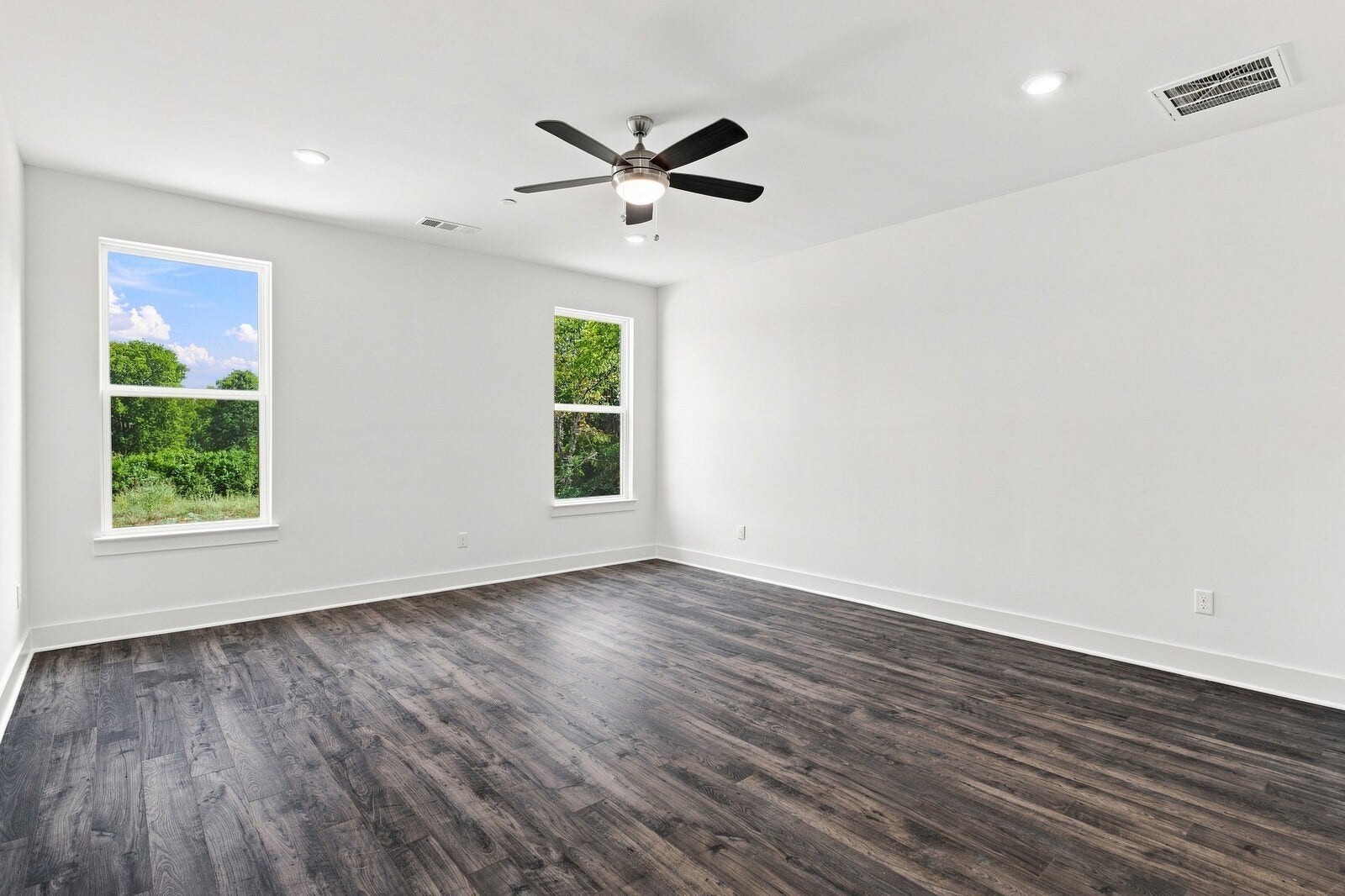3039 Ledger Road, Smyrna, TN 37167 3039 Ledger Road, Smyrna, TN 37167