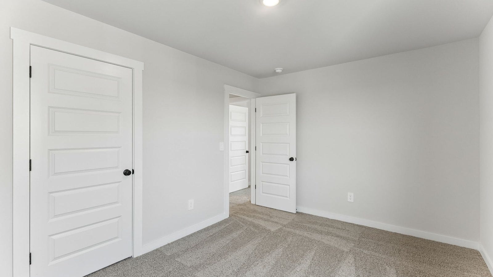 4028 Red Hawk Road, Columbia, TN 38401 4028 Red Hawk Road, Columbia, TN 38401