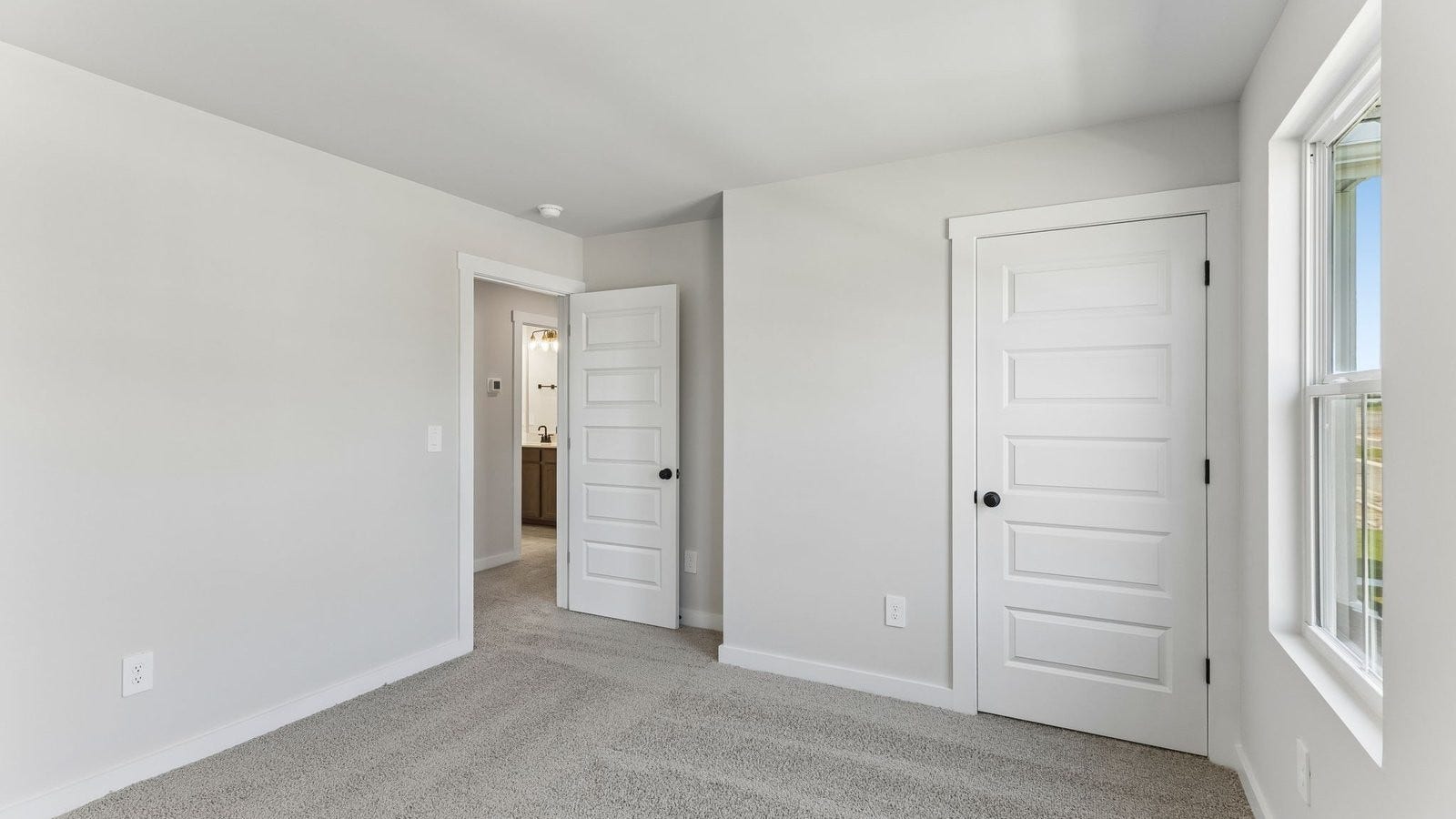 4028 Red Hawk Road, Columbia, TN 38401 4028 Red Hawk Road, Columbia, TN 38401