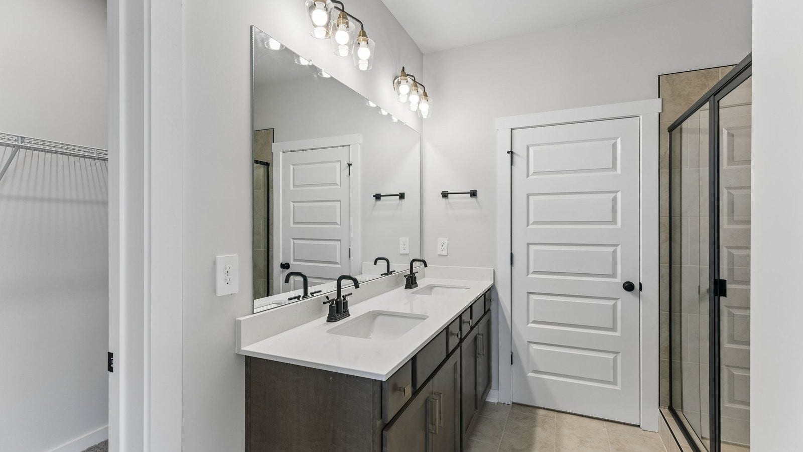 4028 Red Hawk Road, Columbia, TN 38401 4028 Red Hawk Road, Columbia, TN 38401