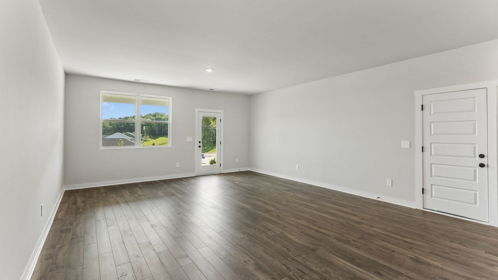 4028 Red Hawk Road, Columbia, TN 38401 4028 Red Hawk Road, Columbia, TN 38401