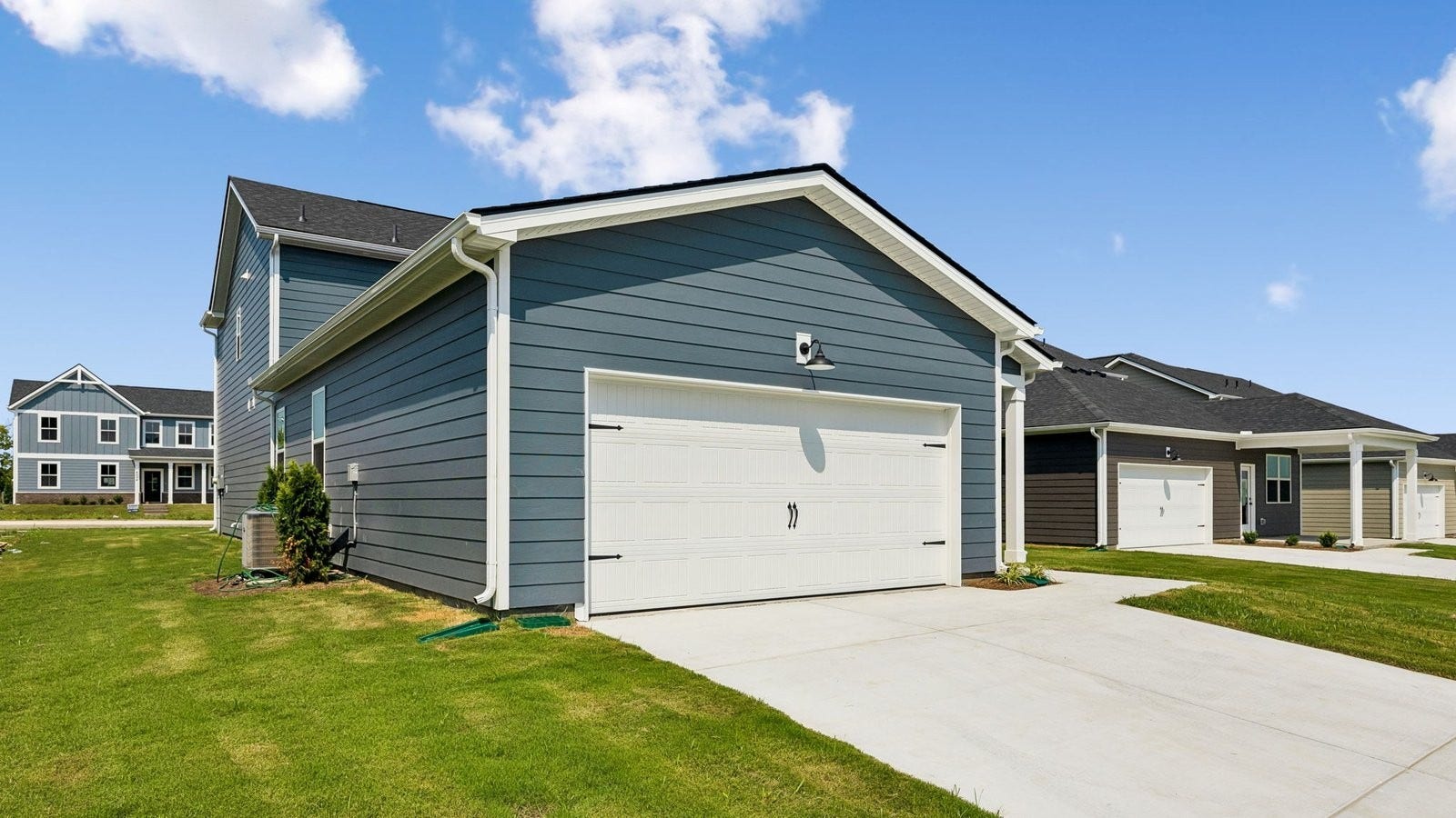 4026 Red Hawk Rd, Columbia, TN 38401 4026 Red Hawk Rd, Columbia, TN 38401