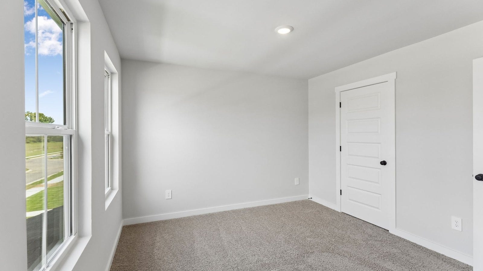 4026 Red Hawk Rd, Columbia, TN 38401 4026 Red Hawk Rd, Columbia, TN 38401