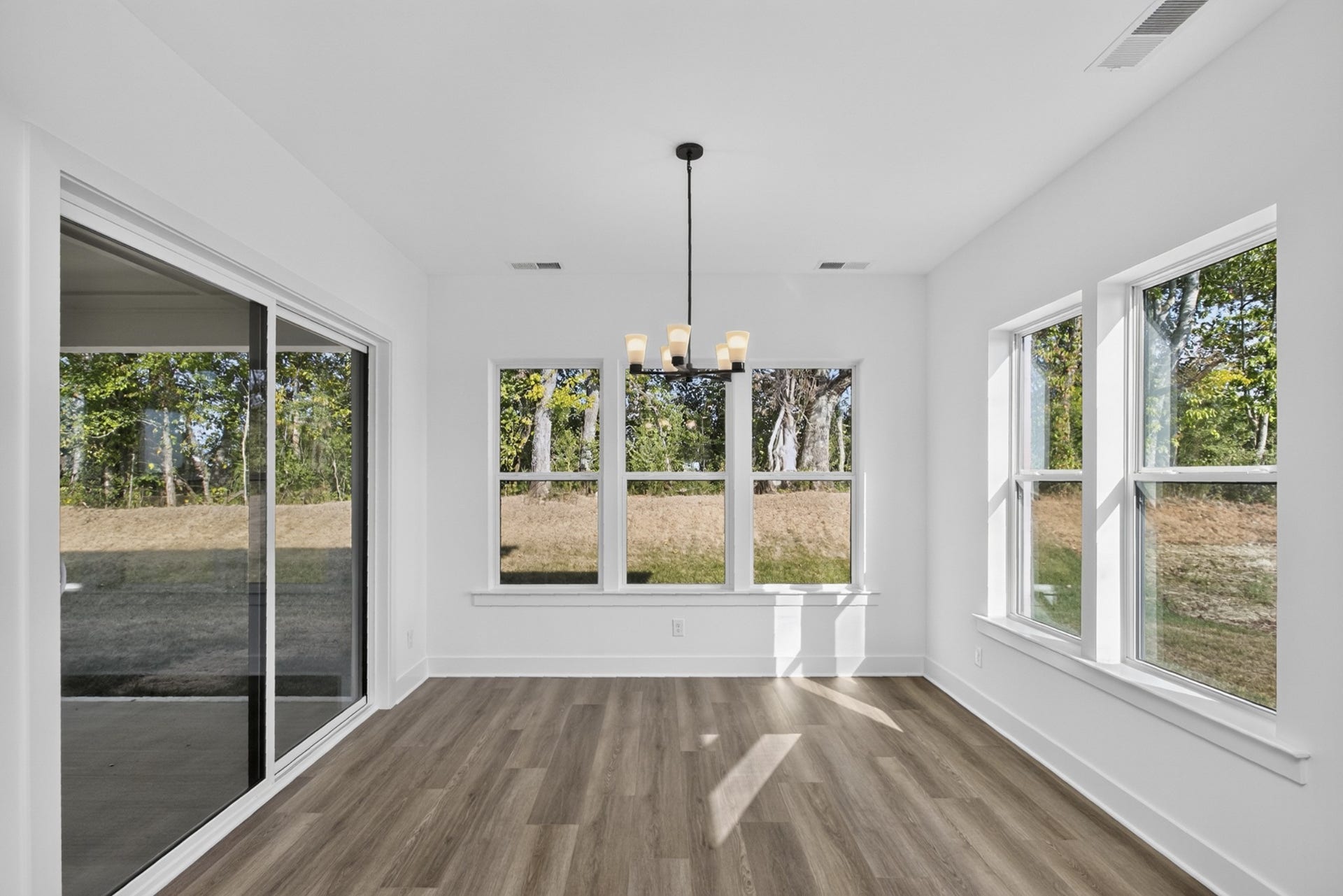 1930 Harmony Rd, Spring Hill, TN 37174 1930 Harmony Rd, Spring Hill, TN 37174