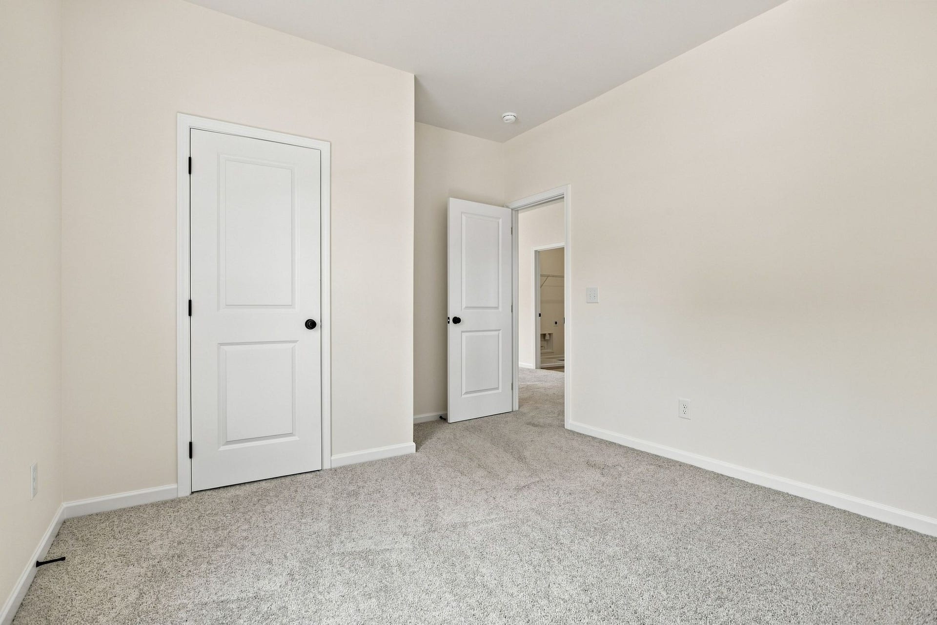 621 Nightengale Ridge Dr, Columbia, TN 38401 621 Nightengale Ridge Dr, Columbia, TN 38401