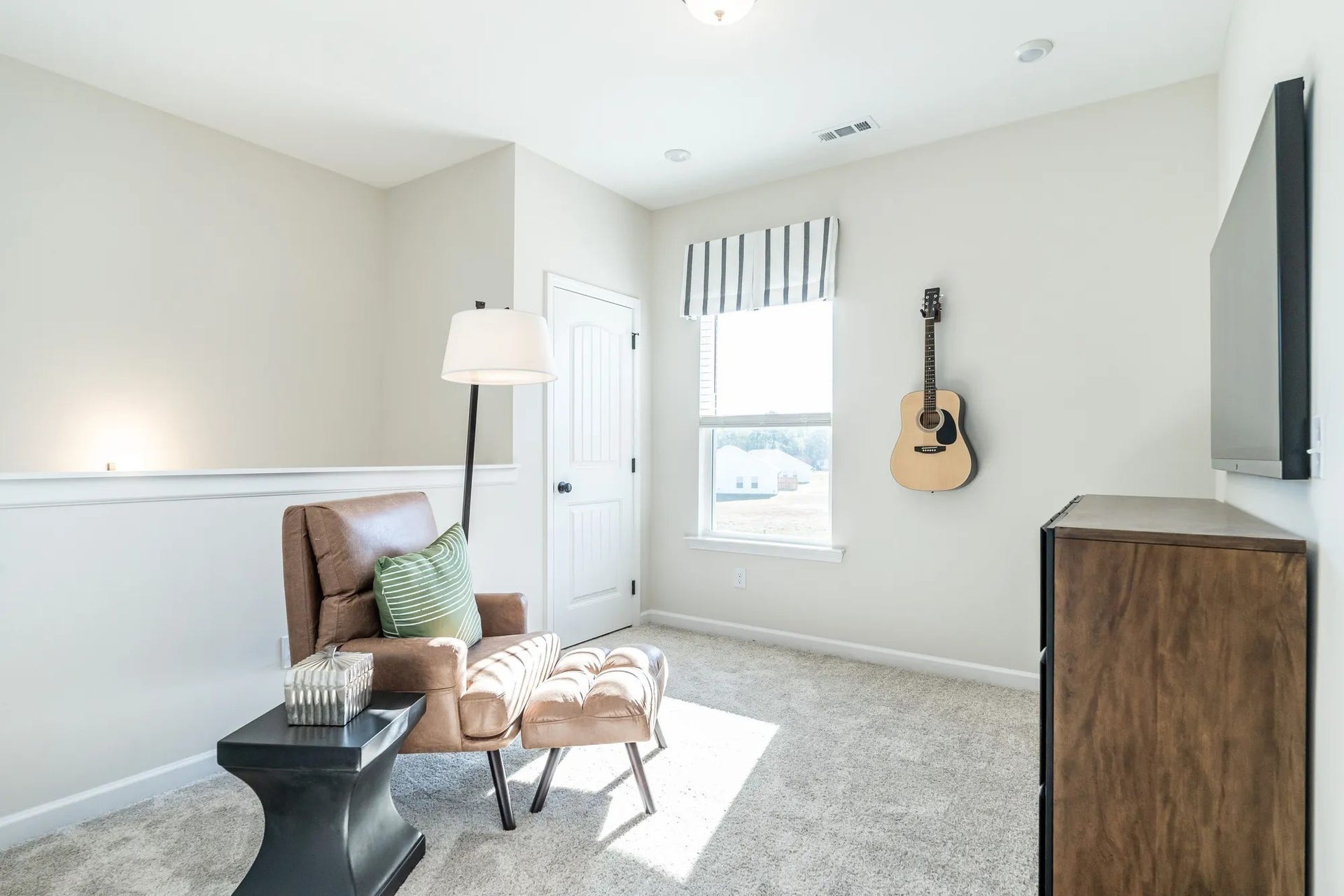 621 Nightengale Ridge Dr, Columbia, TN 38401 *This is a marketing photo. Colors/options may be different.*