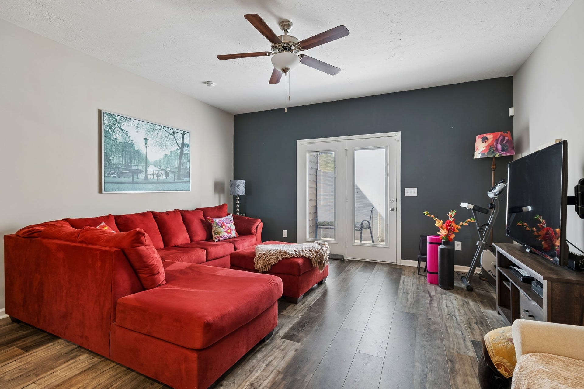 811 Bradburn Village Way, Antioch, TN 37013
