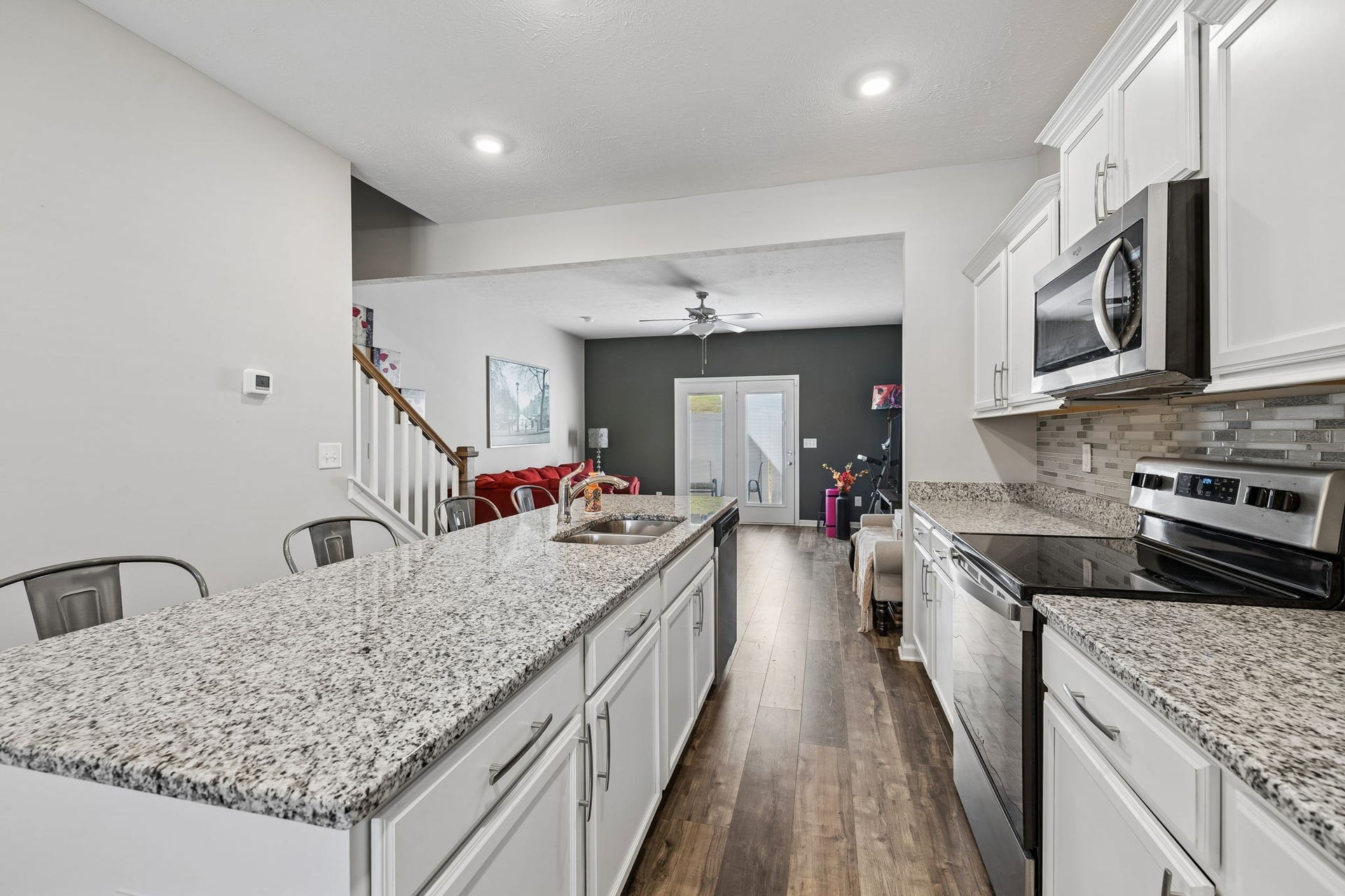 811 Bradburn Village Way, Antioch, TN 37013