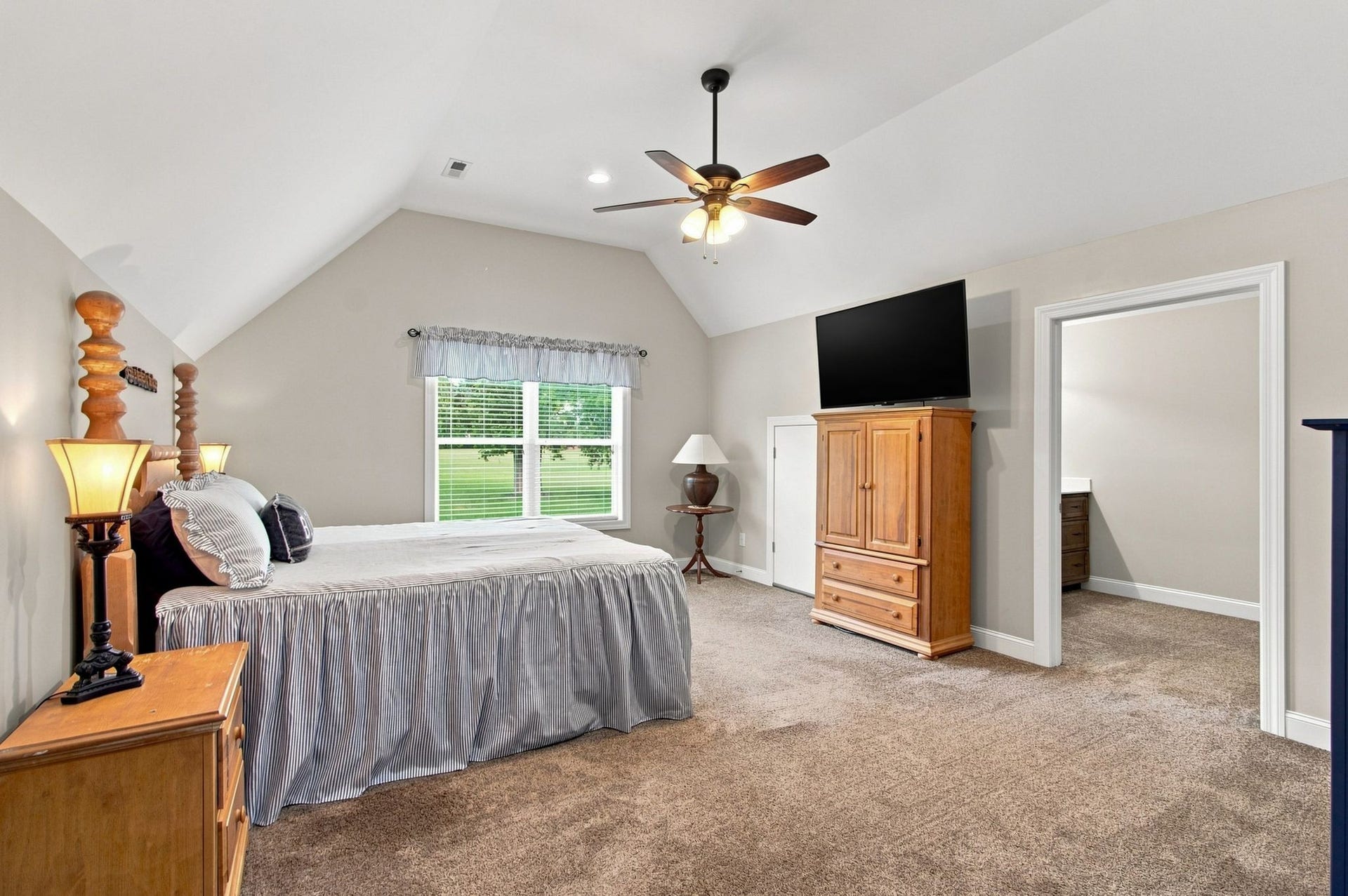 3816 Petty Ln, Columbia, TN 38401 3816 Petty Ln, Columbia, TN 38401