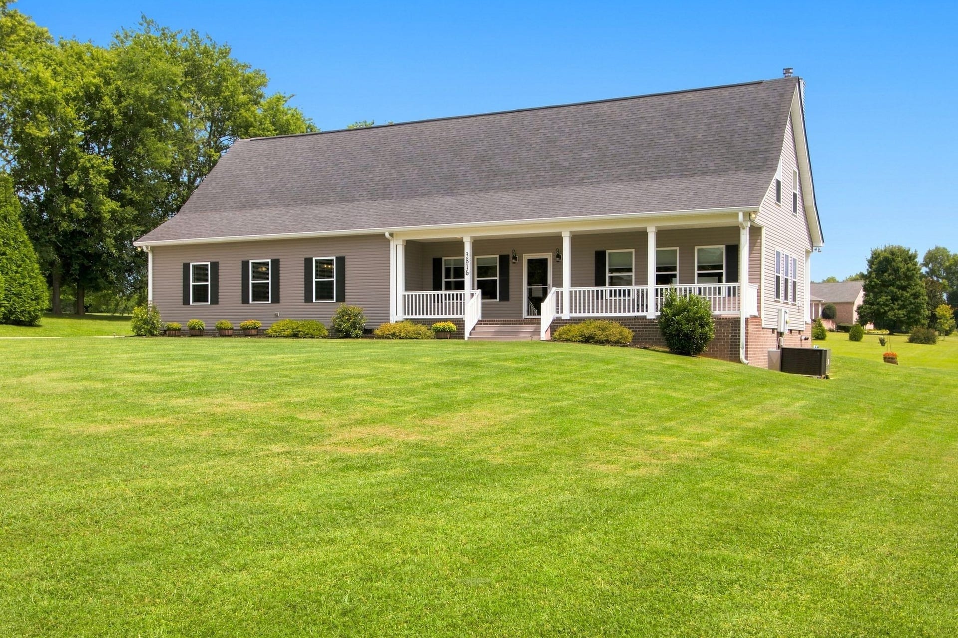 3816 Petty Ln, Columbia, TN 38401 3816 Petty Ln, Columbia, TN 38401