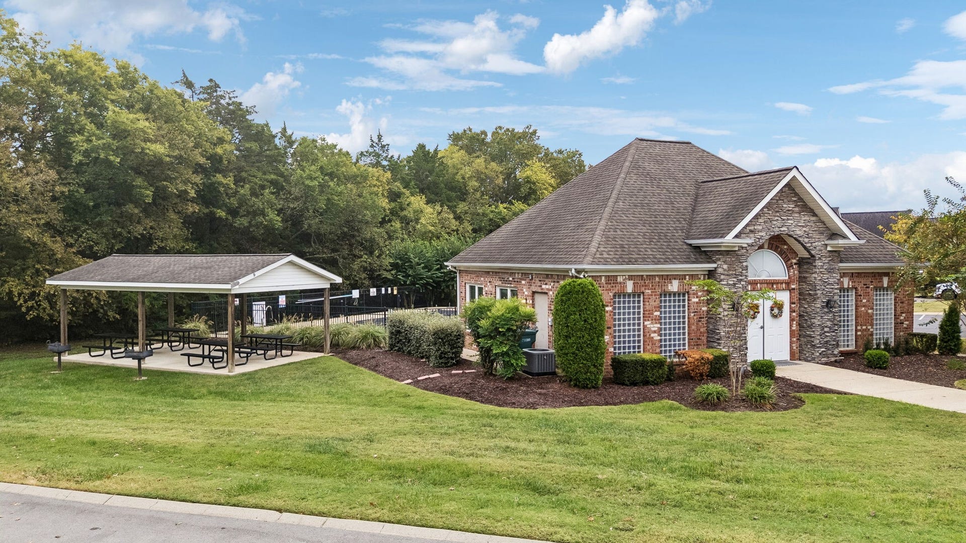 3395 Nina Cir, Lebanon, TN 37087 3395 Nina Cir, Lebanon, TN 37087