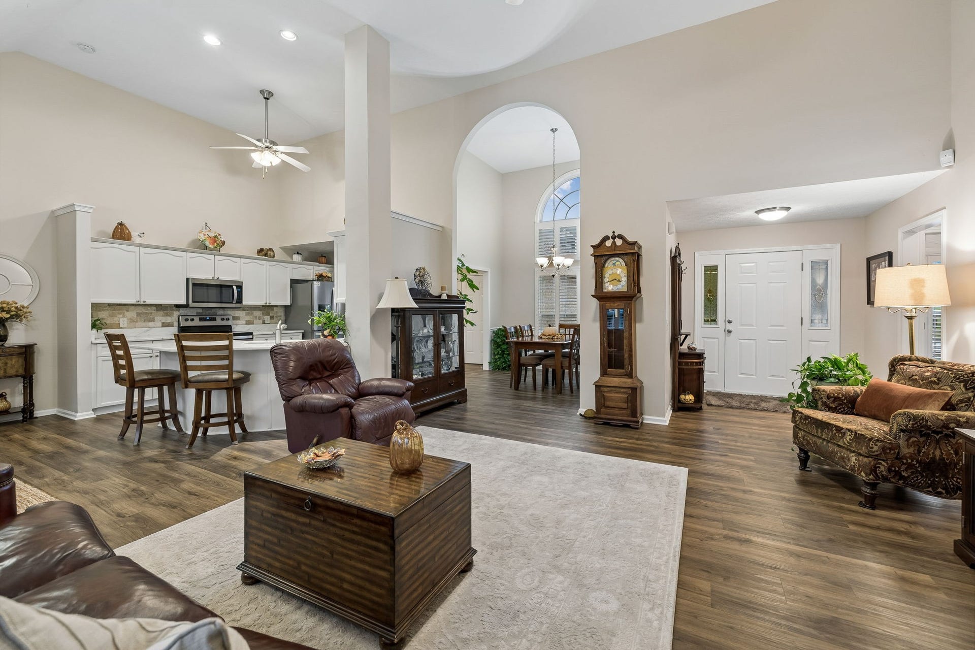 3395 Nina Cir, Lebanon, TN 37087 3395 Nina Cir, Lebanon, TN 37087