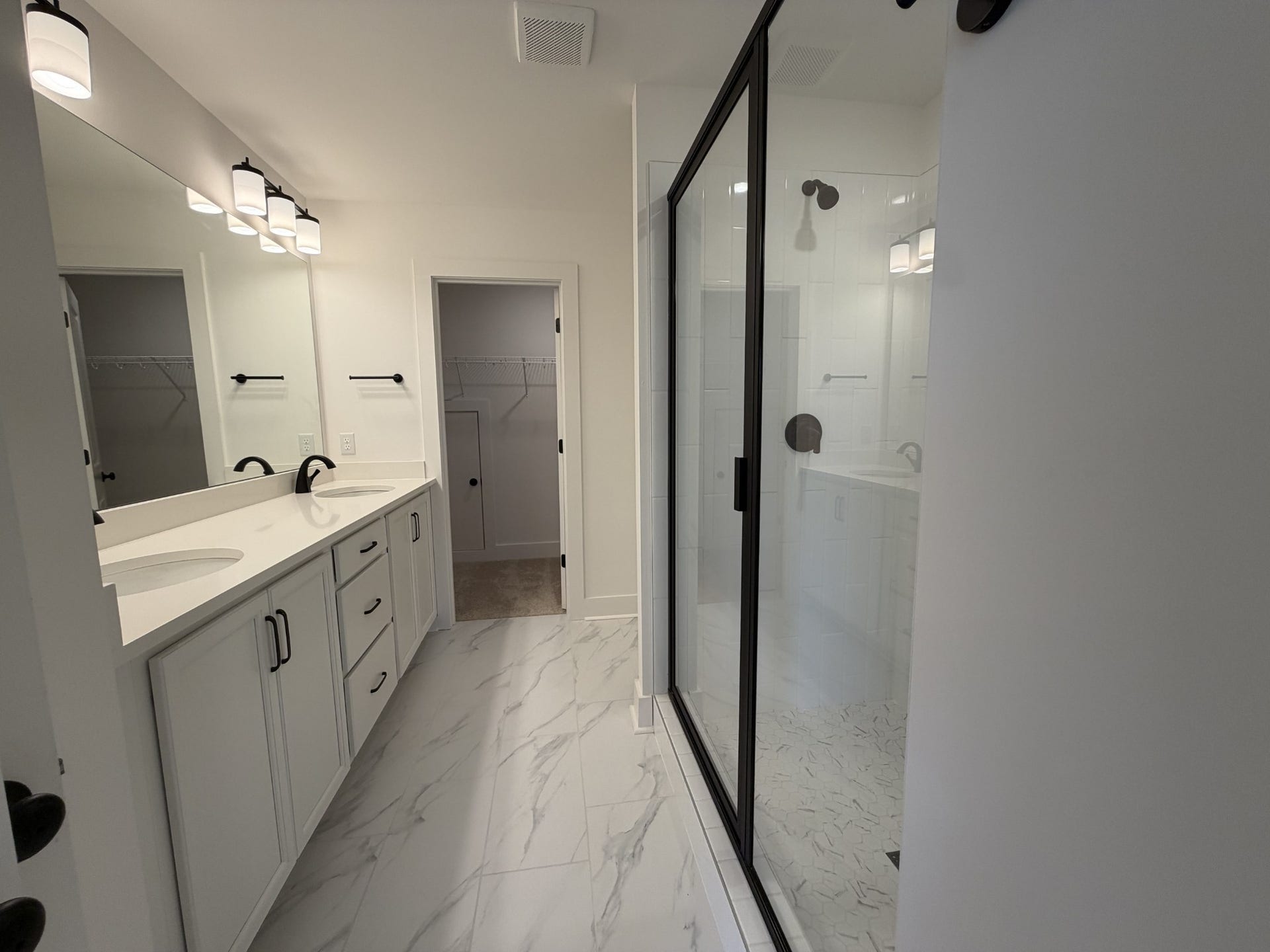 1417 Charles Dr, Chapel Hill, TN 37034 1417 Charles Dr, Chapel Hill, TN 37034