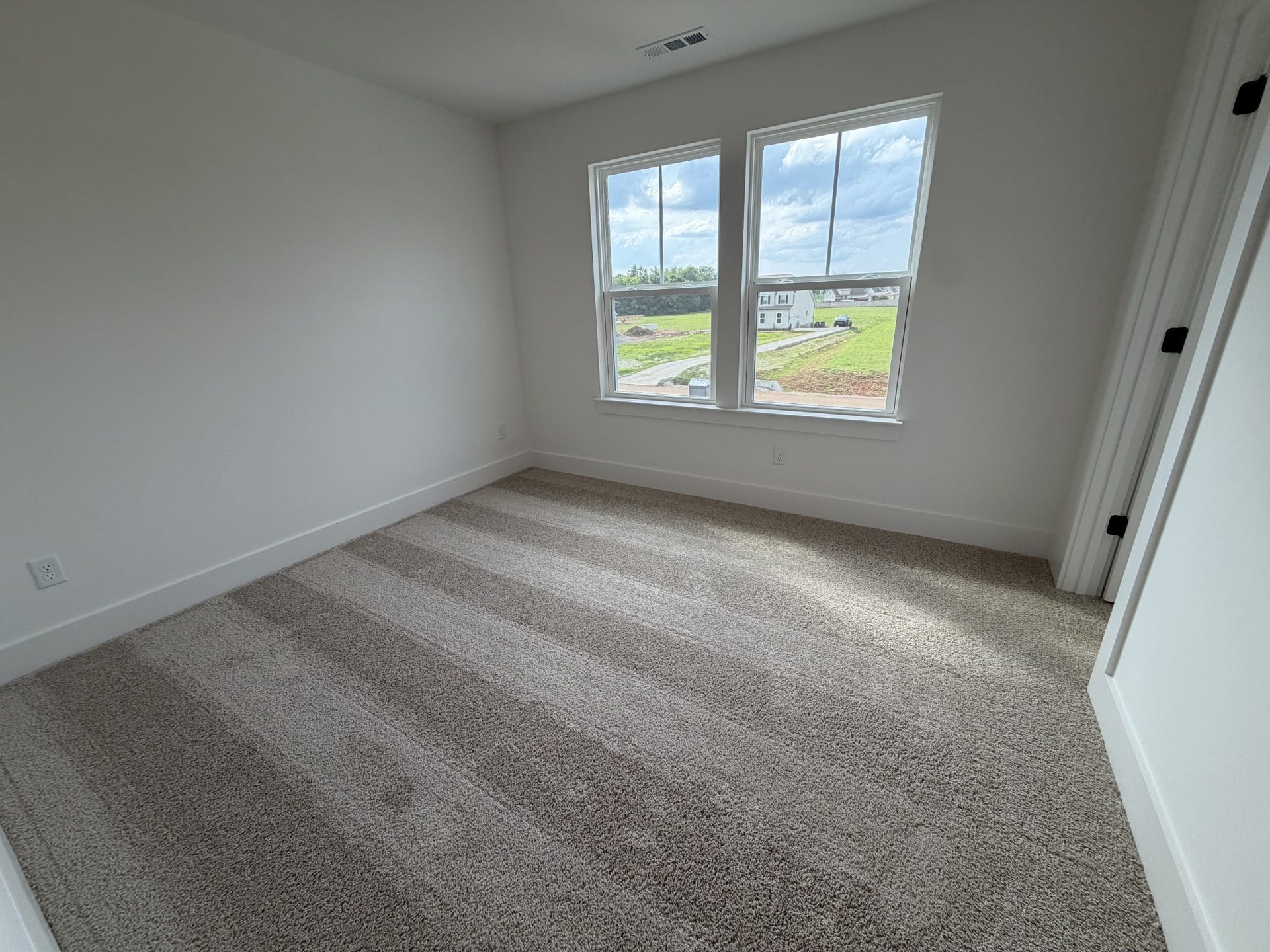 1417 Charles Dr, Chapel Hill, TN 37034 1417 Charles Dr, Chapel Hill, TN 37034