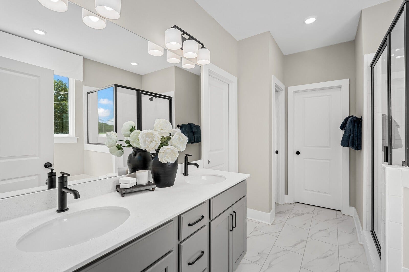 1439 Charles Drive, Chapel Hill, TN 37034 1439 Charles Drive, Chapel Hill, TN 37034