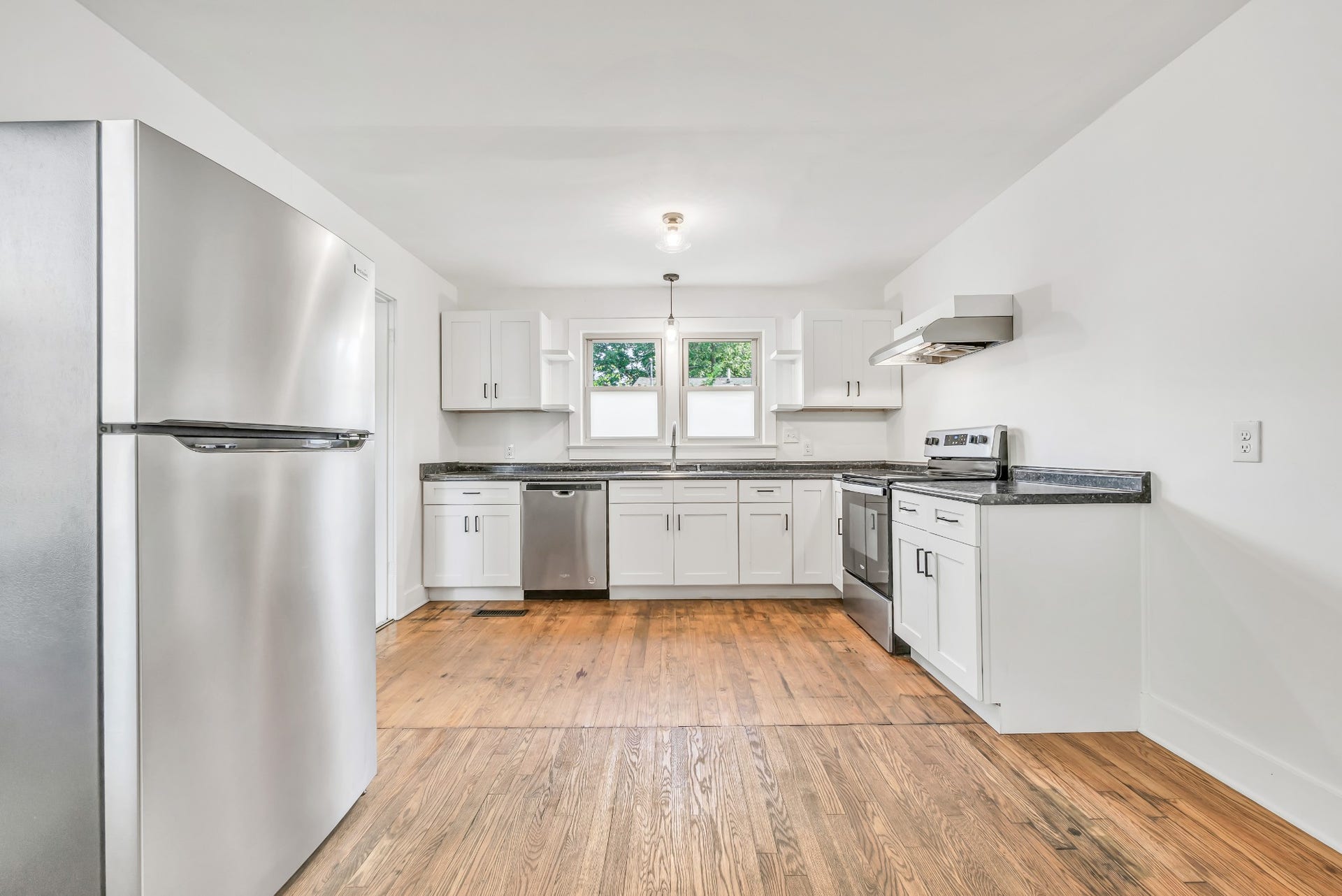 825 Lang St NE, Cleveland, TN 37311 825 Lang St NE, Cleveland, TN 37311
