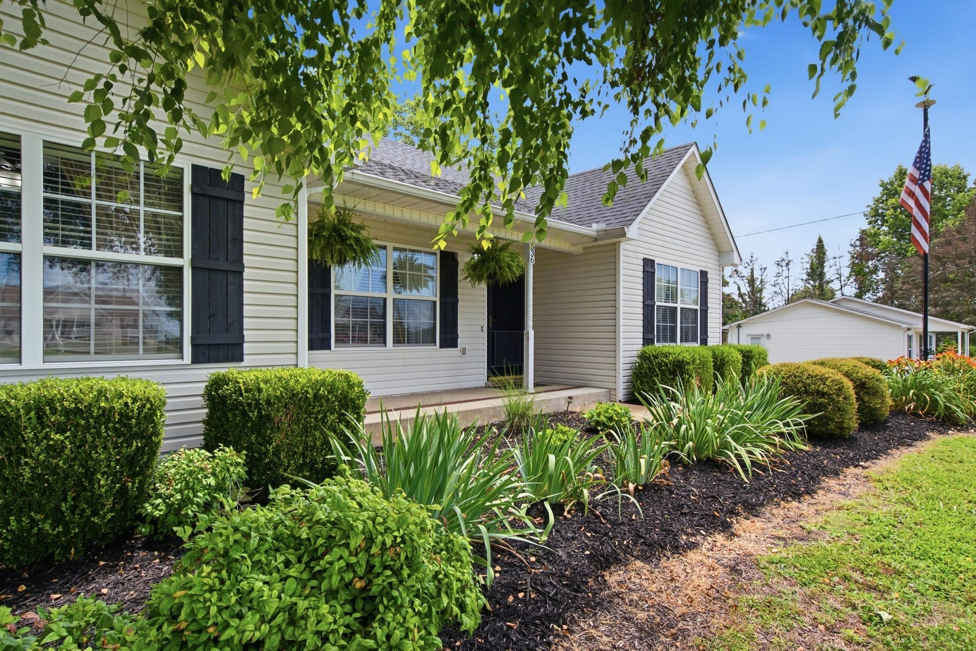 536 Lenape Path, Columbia, TN 38401 536 Lenape Path, Columbia, TN 38401