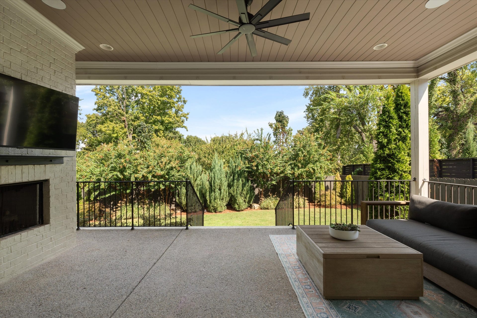1808 Castleman Dr, Nashville, TN 37215 1808 Castleman Dr, Nashville, TN 37215