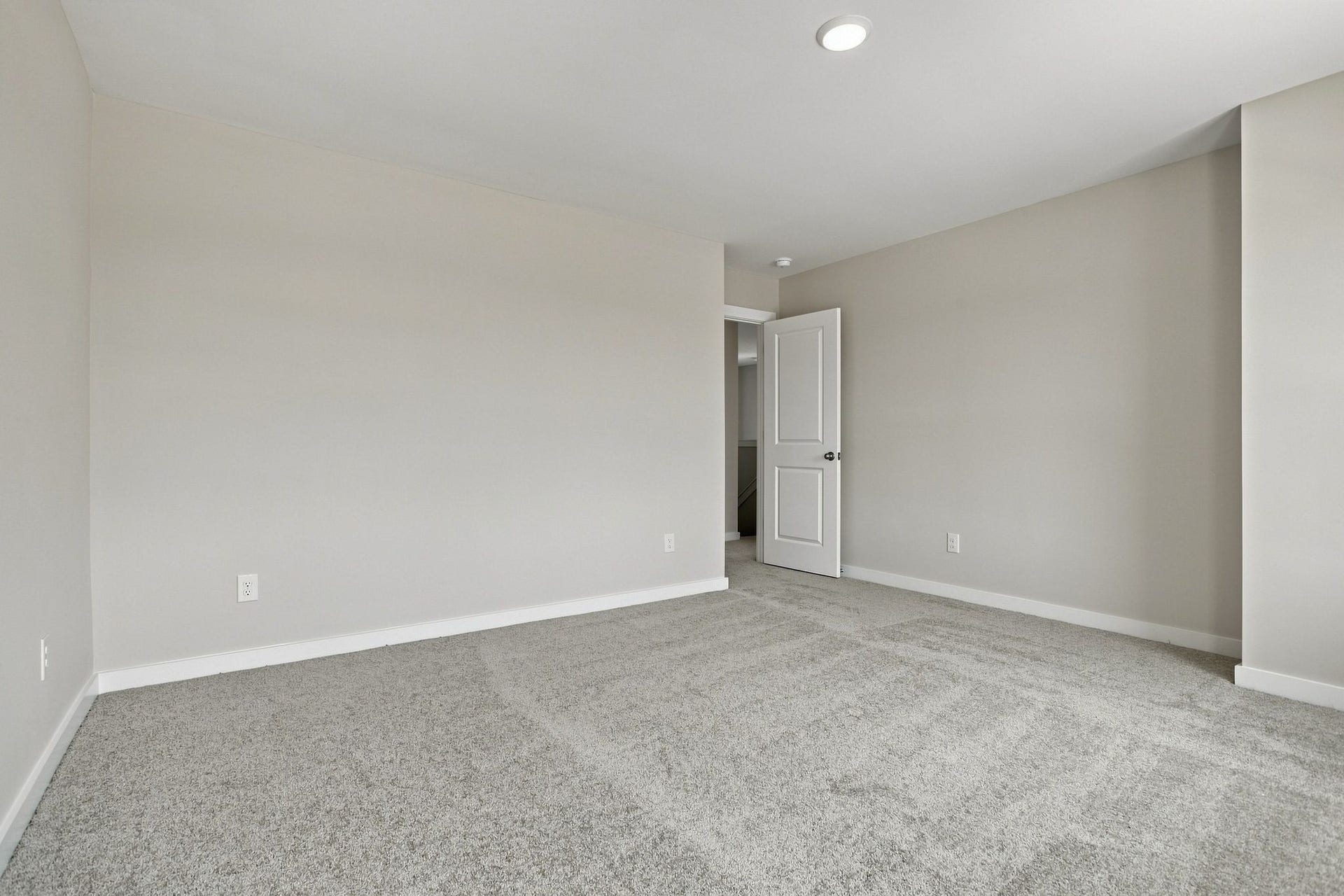 102 Ridgeview Drive, Shelbyville, TN 37160 102 Ridgeview Drive, Shelbyville, TN 37160