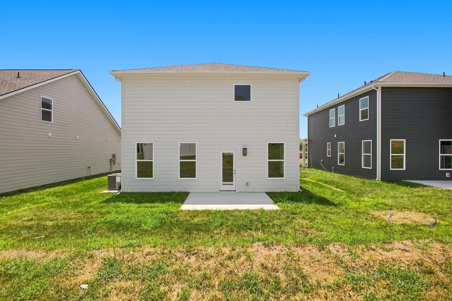 102 Ridgeview Drive, Shelbyville, TN 37160 102 Ridgeview Drive, Shelbyville, TN 37160