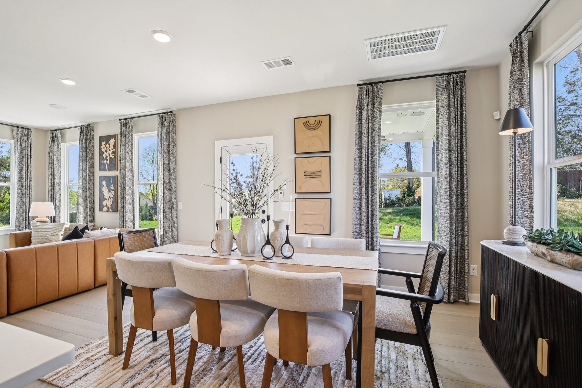 102 Ridgeview Drive, Shelbyville, TN 37160 Picture from existing Jasmine furnished model home at a different location