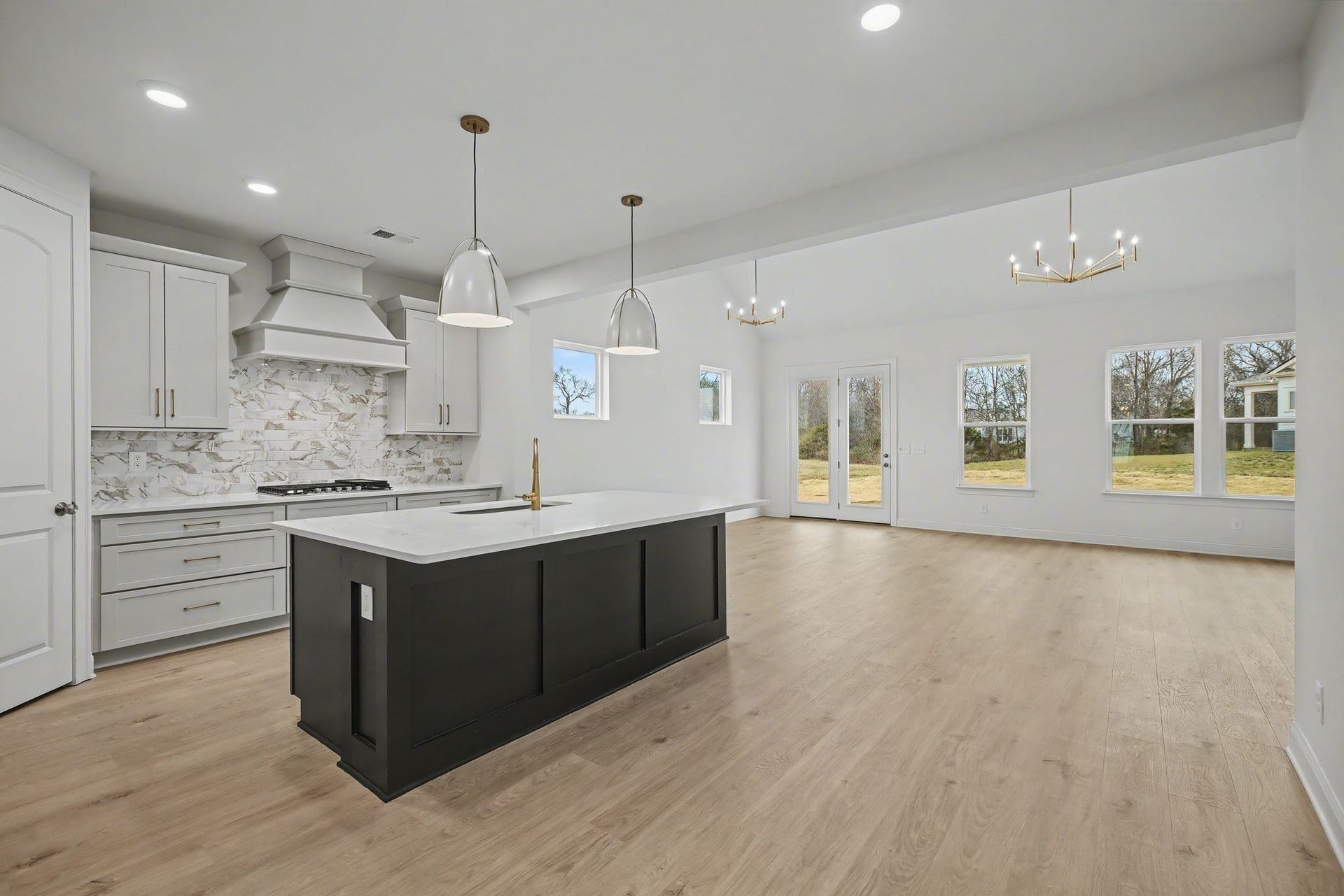 7404 Legends Way, Murfreesboro, TN 37129 Open concept living
