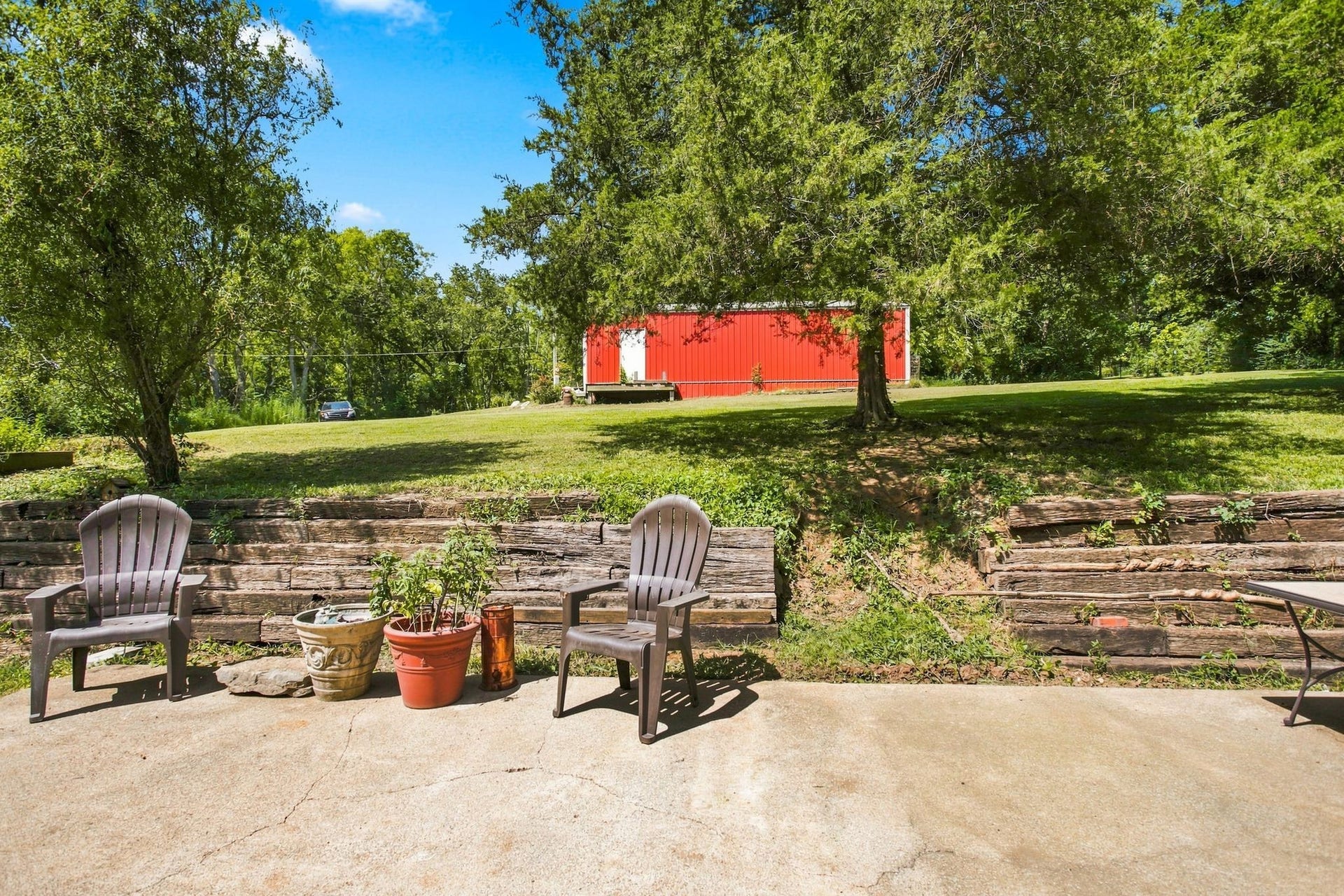 2390 Harlan Rd, Columbia, TN 38401 2390 Harlan Rd, Columbia, TN 38401
