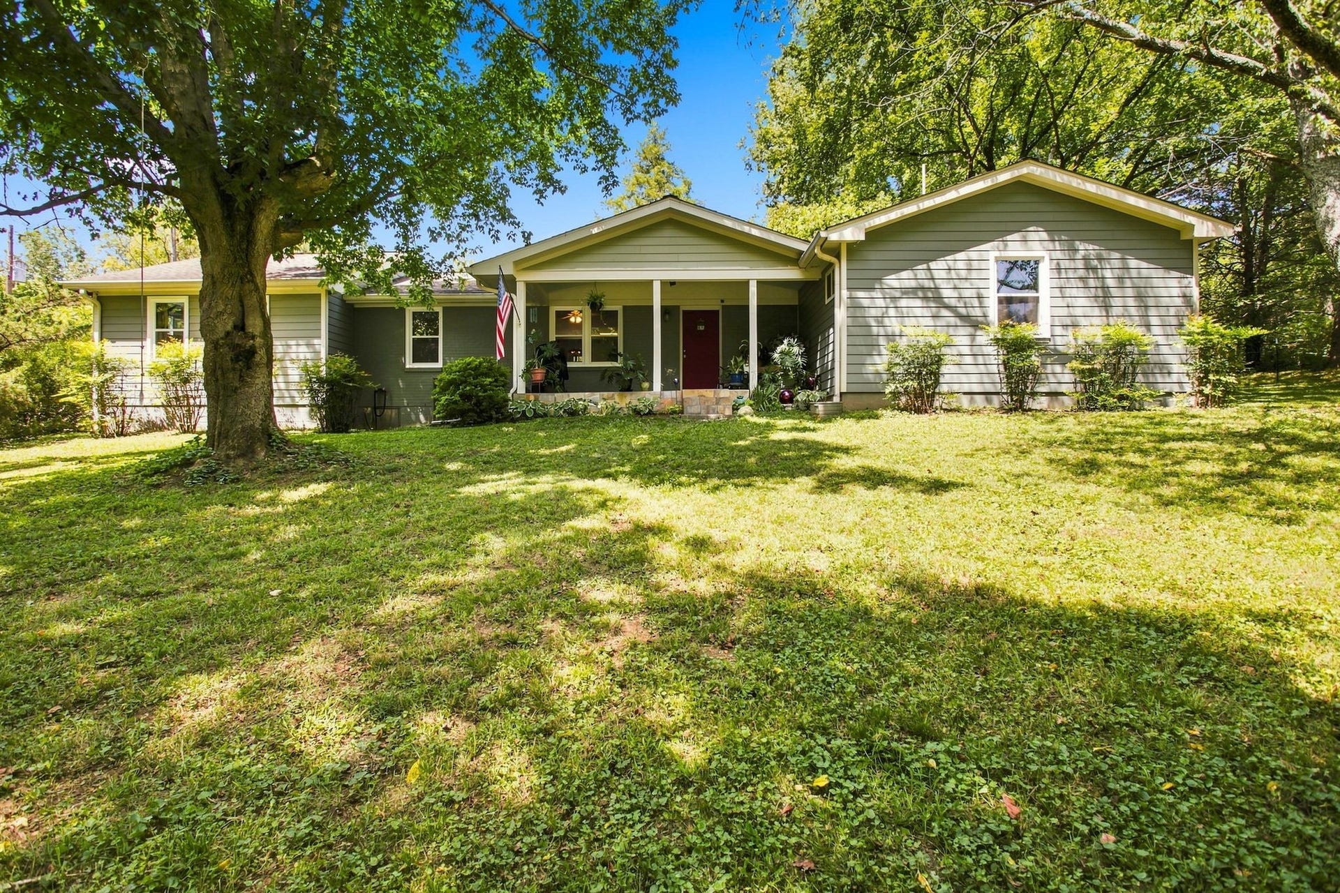 2390 Harlan Rd, Columbia, TN 38401 2390 Harlan Rd, Columbia, TN 38401