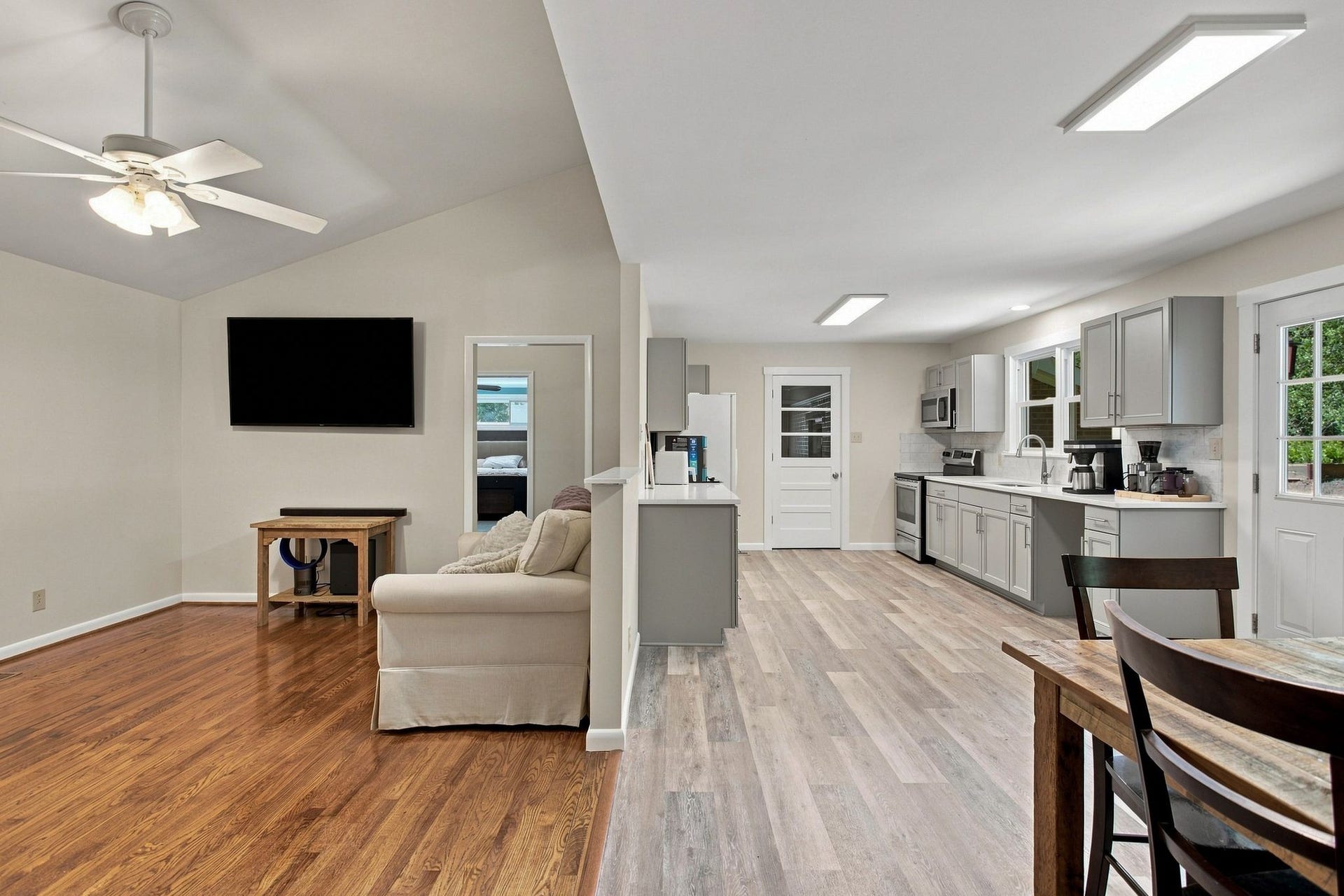 2390 Harlan Rd, Columbia, TN 38401 2390 Harlan Rd, Columbia, TN 38401
