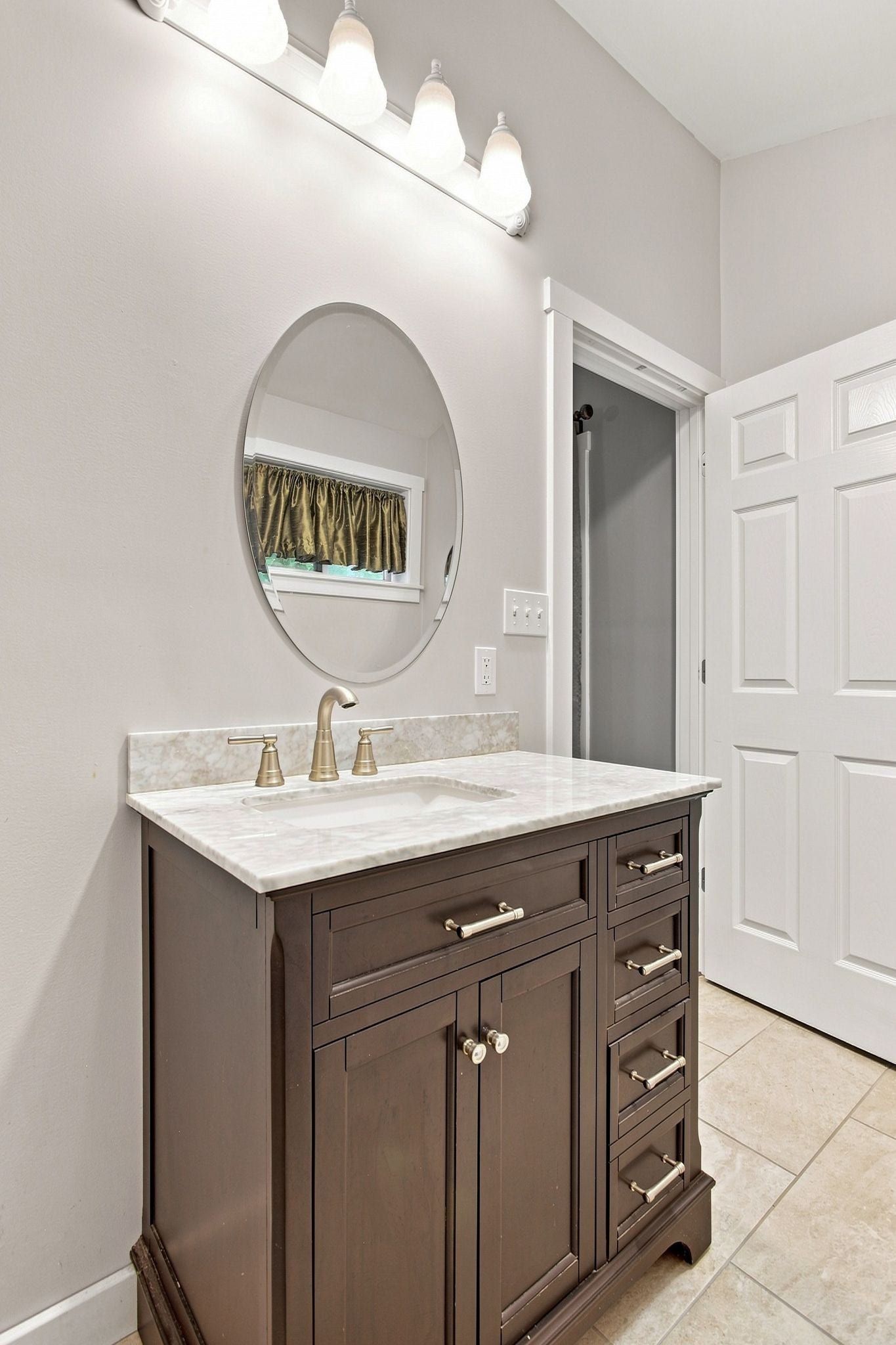 2390 Harlan Rd, Columbia, TN 38401 2390 Harlan Rd, Columbia, TN 38401