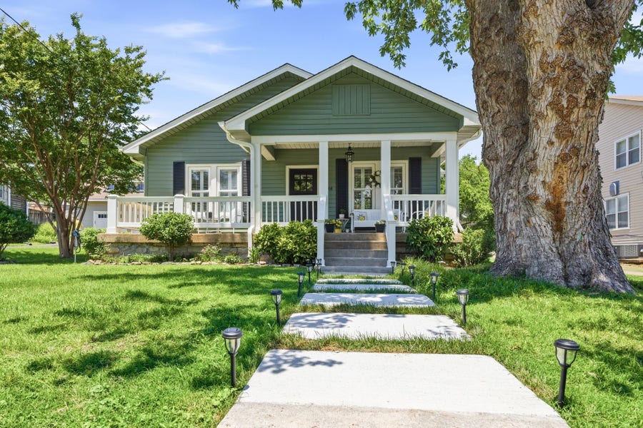 Property photo for 2908 Westmoreland Dr, Nashville, TN