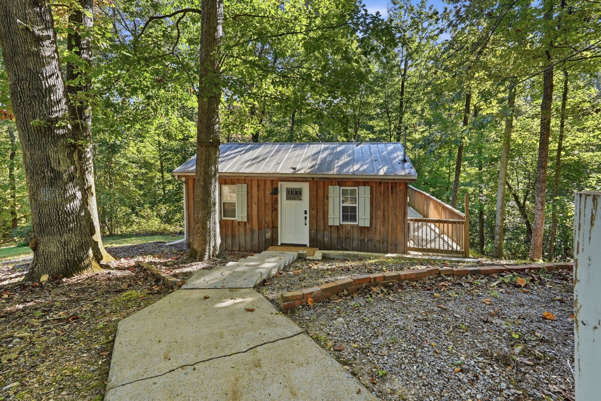 218 Poplar Pl, Smithville, TN 37166 218 Poplar Pl, Smithville, TN 37166