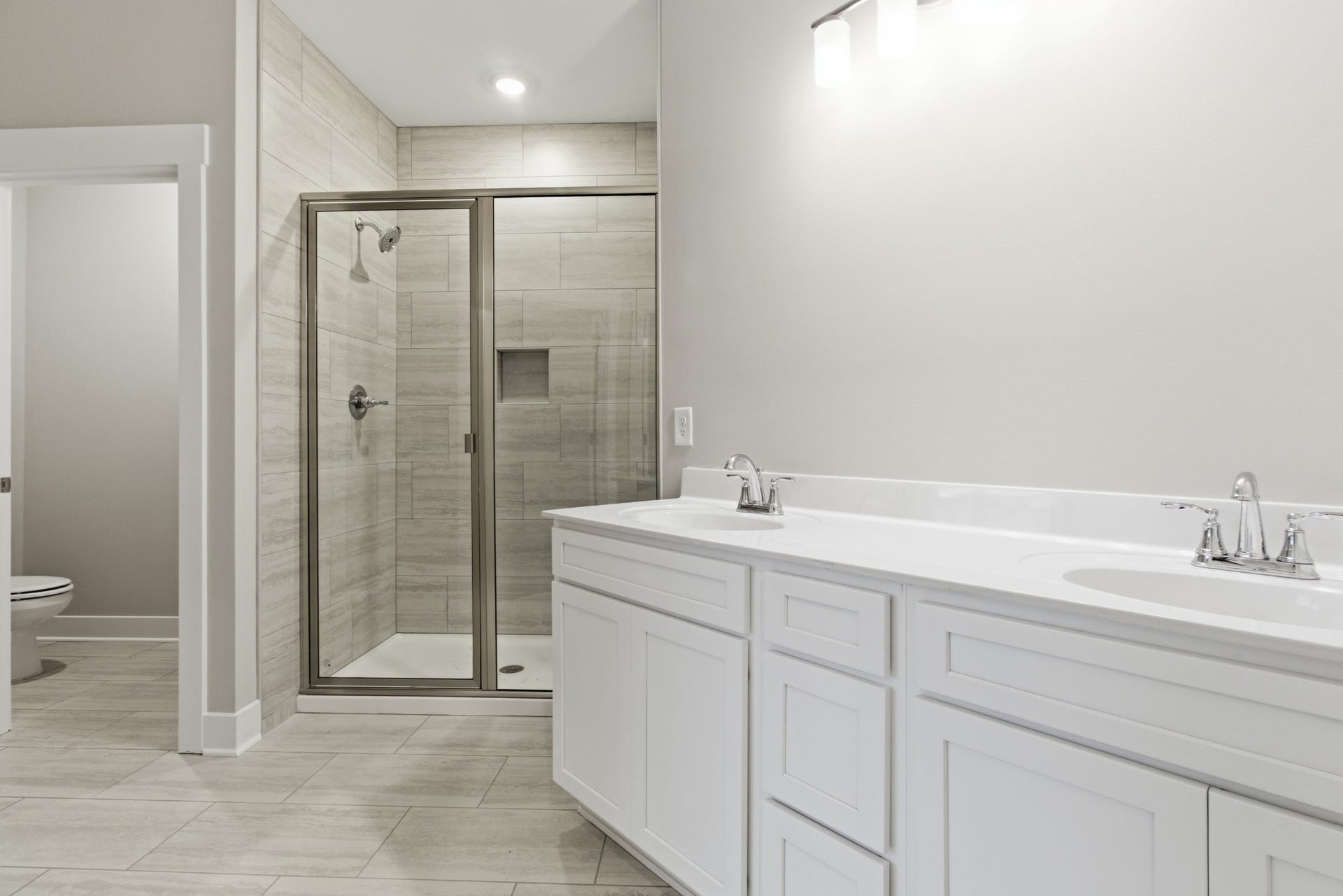 1422 Suzanne Drive, Murfreesboro, TN 37128 1422 Suzanne Drive, Murfreesboro, TN 37128