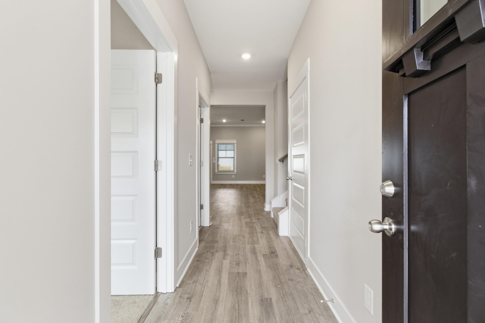 1422 Suzanne Drive, Murfreesboro, TN 37128 1422 Suzanne Drive, Murfreesboro, TN 37128