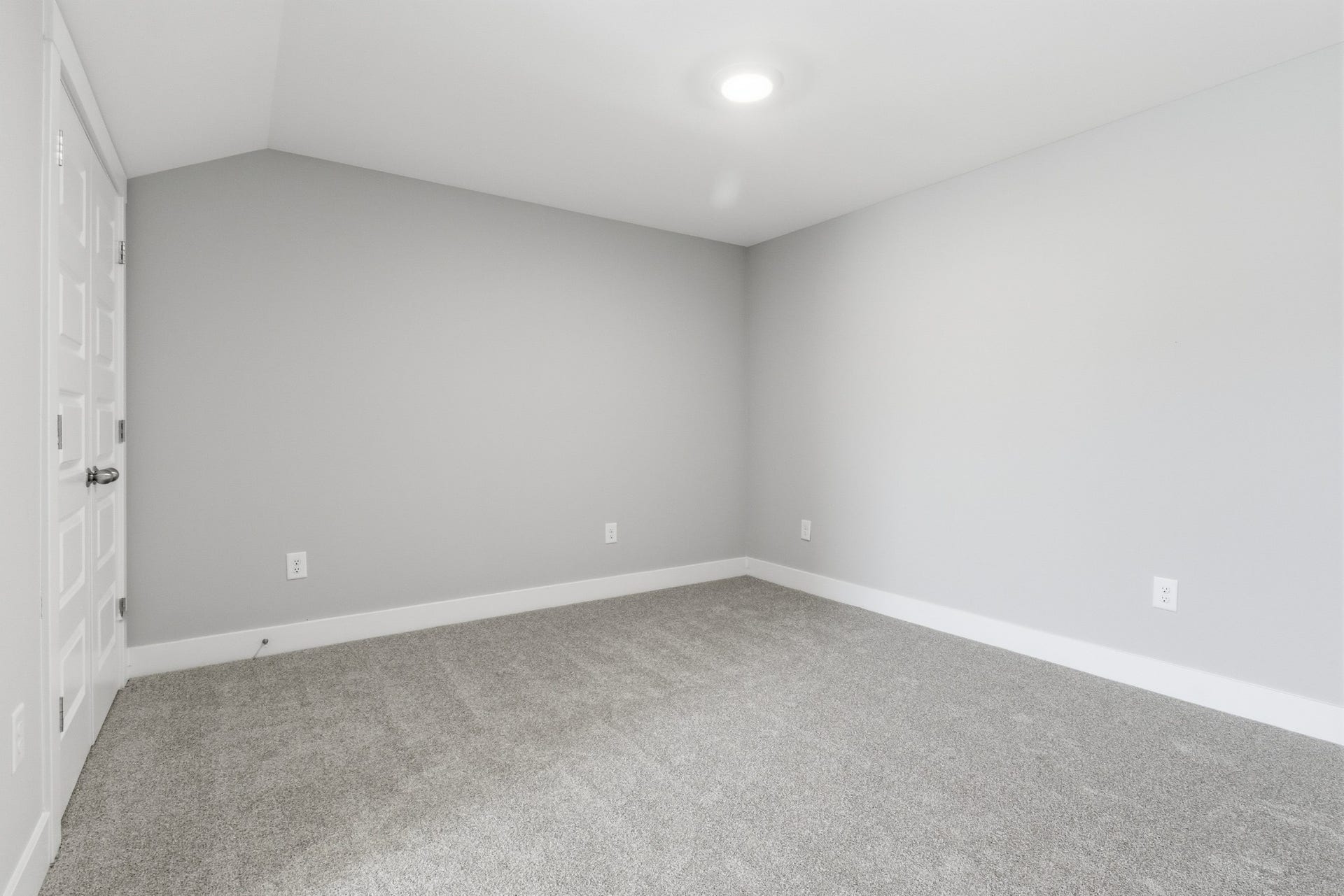1422 Suzanne Drive, Murfreesboro, TN 37128 1422 Suzanne Drive, Murfreesboro, TN 37128
