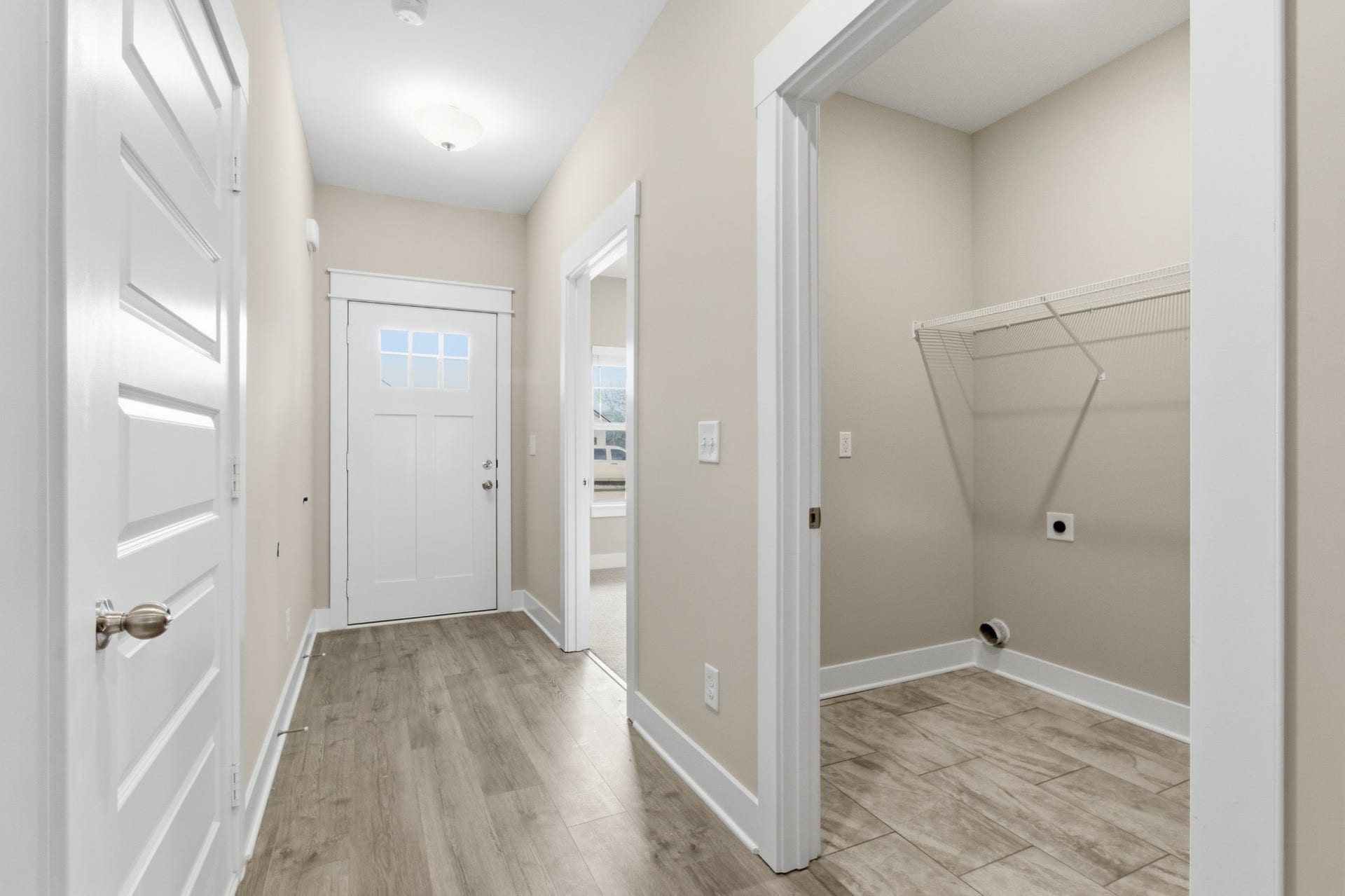 1422 Suzanne Drive, Murfreesboro, TN 37128 1422 Suzanne Drive, Murfreesboro, TN 37128
