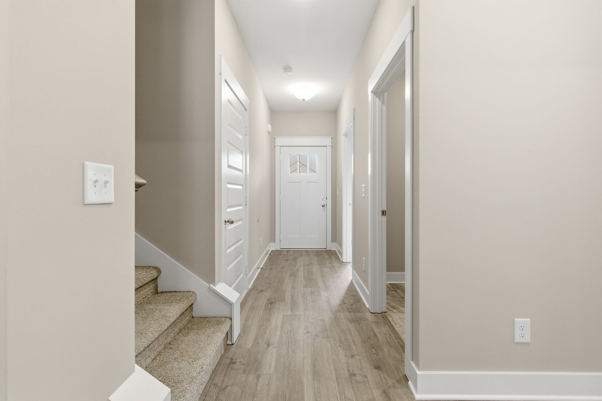 1438 Suzanne Drive, Murfreesboro, TN 37128 1438 Suzanne Drive, Murfreesboro, TN 37128