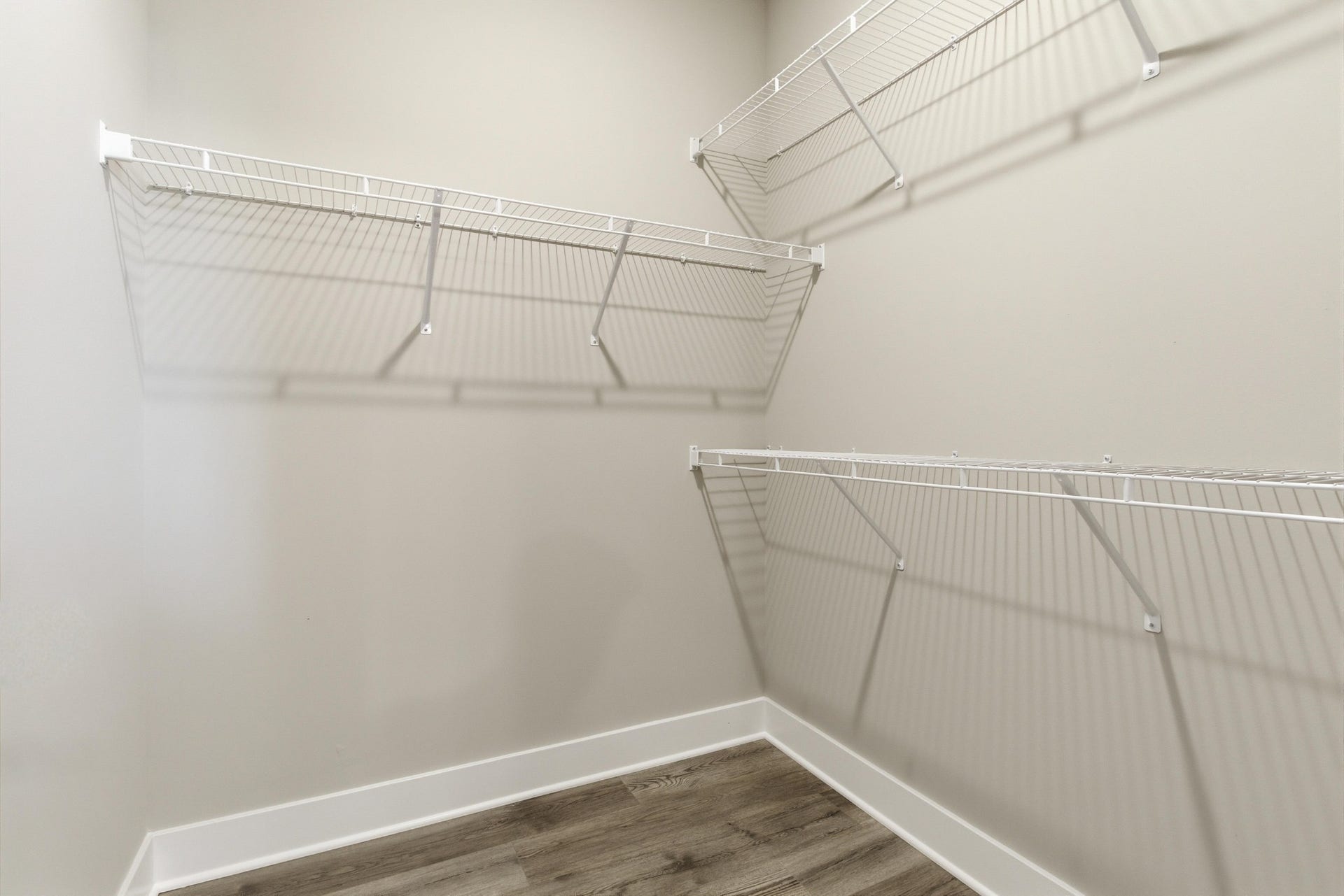 1438 Suzanne Drive, Murfreesboro, TN 37128 1438 Suzanne Drive, Murfreesboro, TN 37128