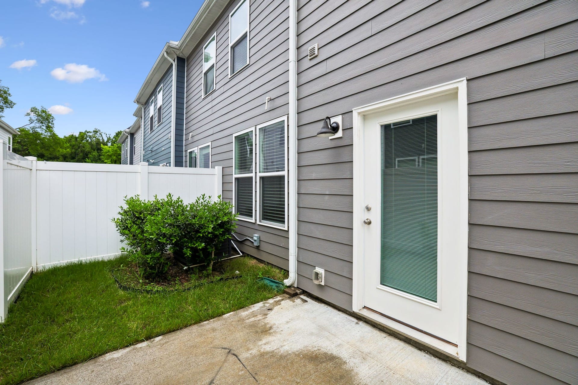 3307 Deerchase Cir, Murfreesboro, TN 37129 3307 Deerchase Cir, Murfreesboro, TN 37129