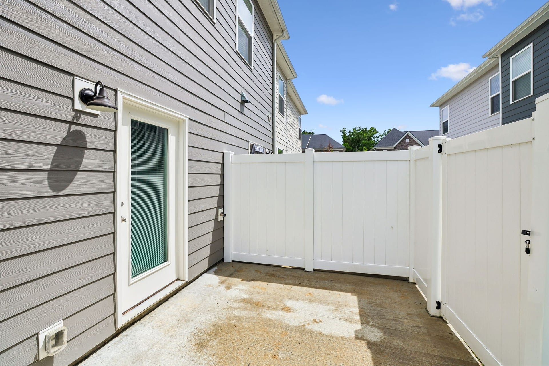 3307 Deerchase Cir, Murfreesboro, TN 37129 3307 Deerchase Cir, Murfreesboro, TN 37129