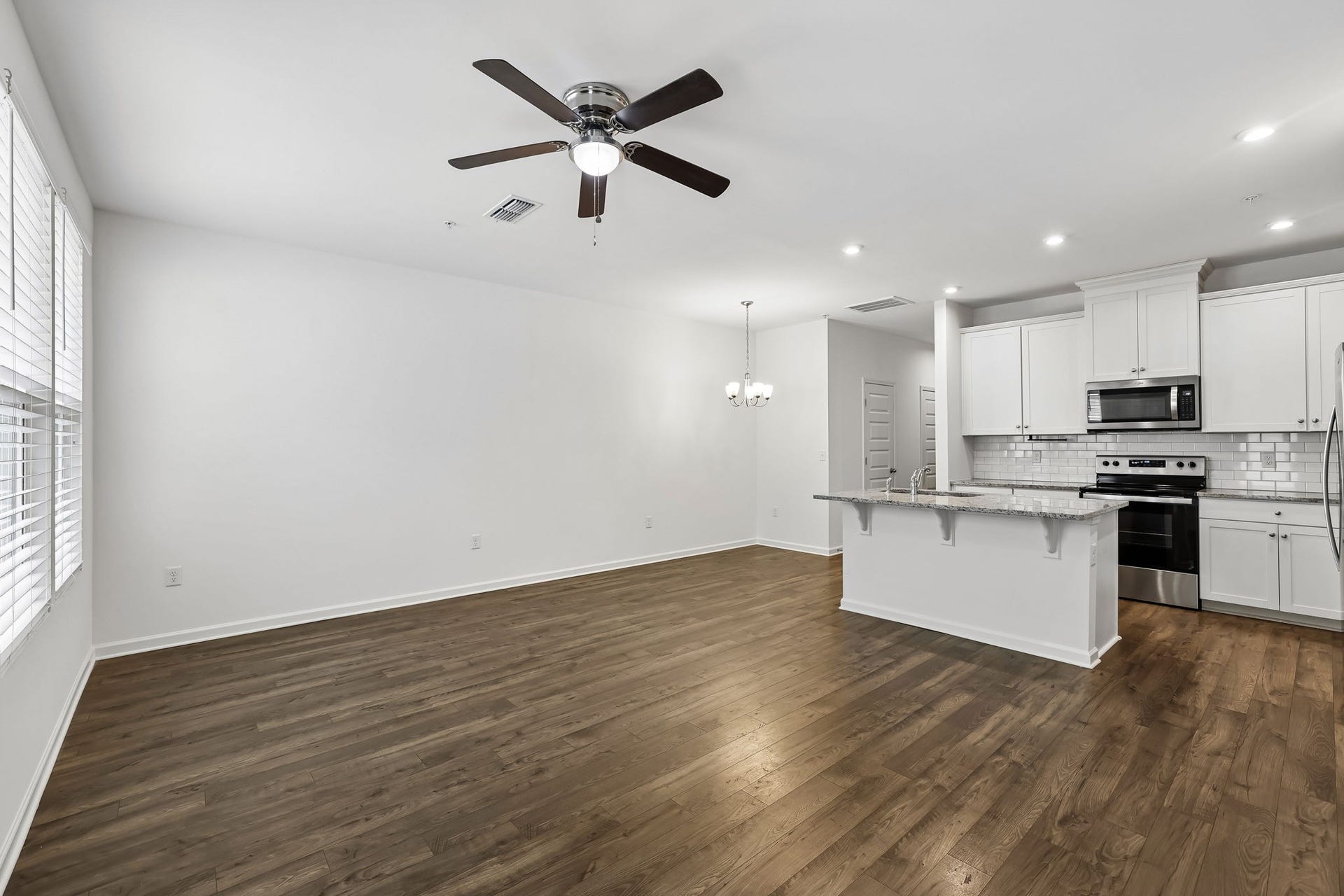 3307 Deerchase Cir, Murfreesboro, TN 37129 3307 Deerchase Cir, Murfreesboro, TN 37129