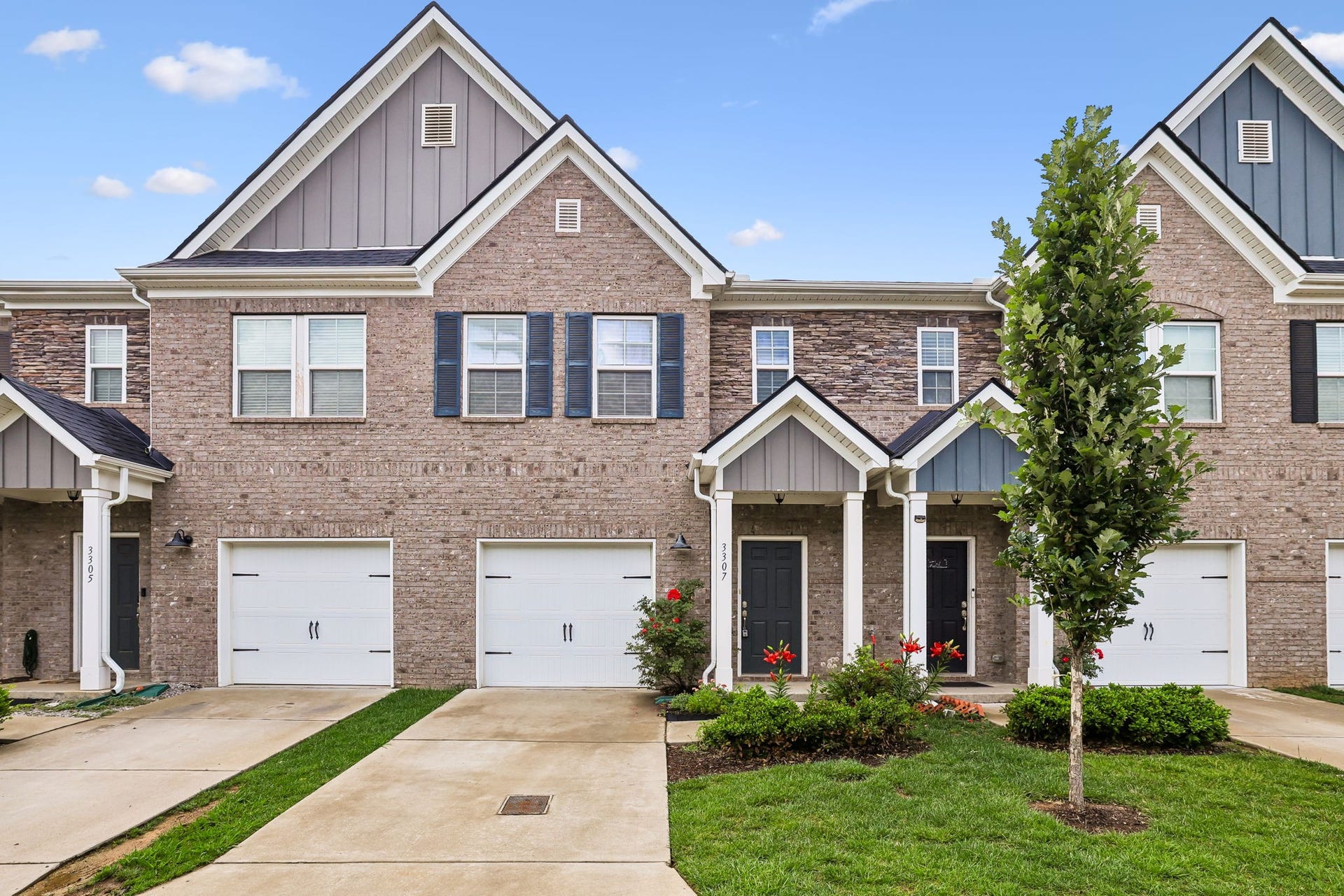 3307 Deerchase Cir, Murfreesboro, TN 37129 3307 Deerchase Cir, Murfreesboro, TN 37129