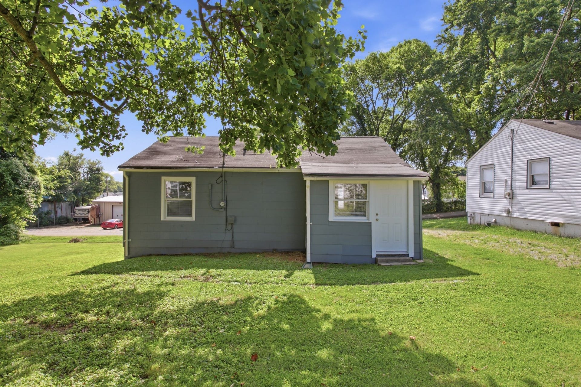 1604 S High St, Columbia, TN 38401 1604 S High St, Columbia, TN 38401