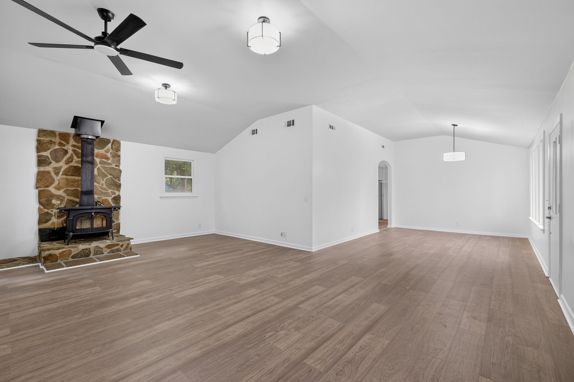 1515 Owen Rd, Brentwood, TN 37027 1515 Owen Rd, Brentwood, TN 37027